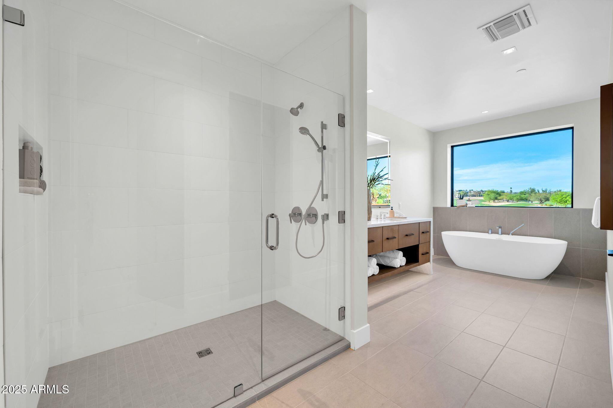 Ascent at the Phoenician Golf Villas - Residential