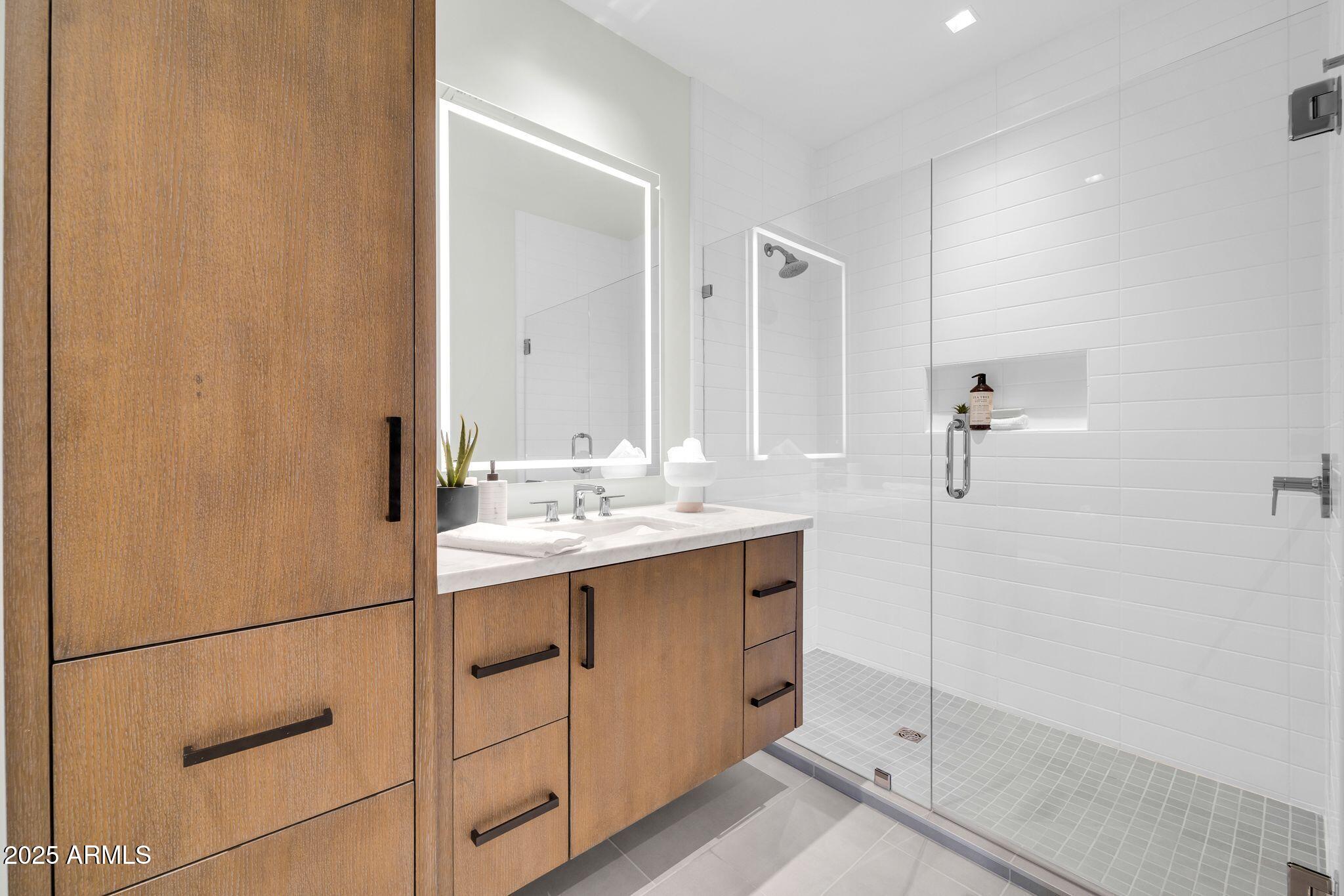 Ascent at the Phoenician Golf Villas - Residential