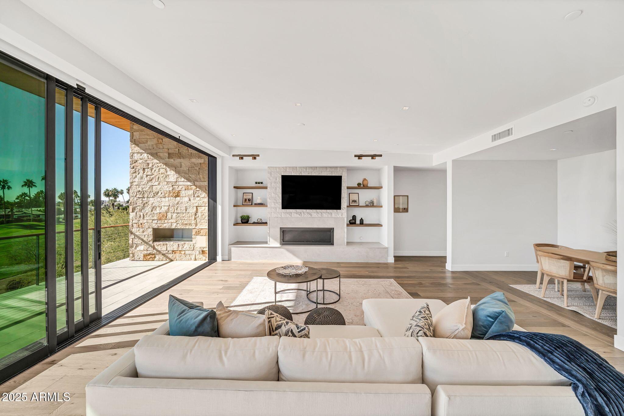 Ascent at the Phoenician Golf Villas - Residential