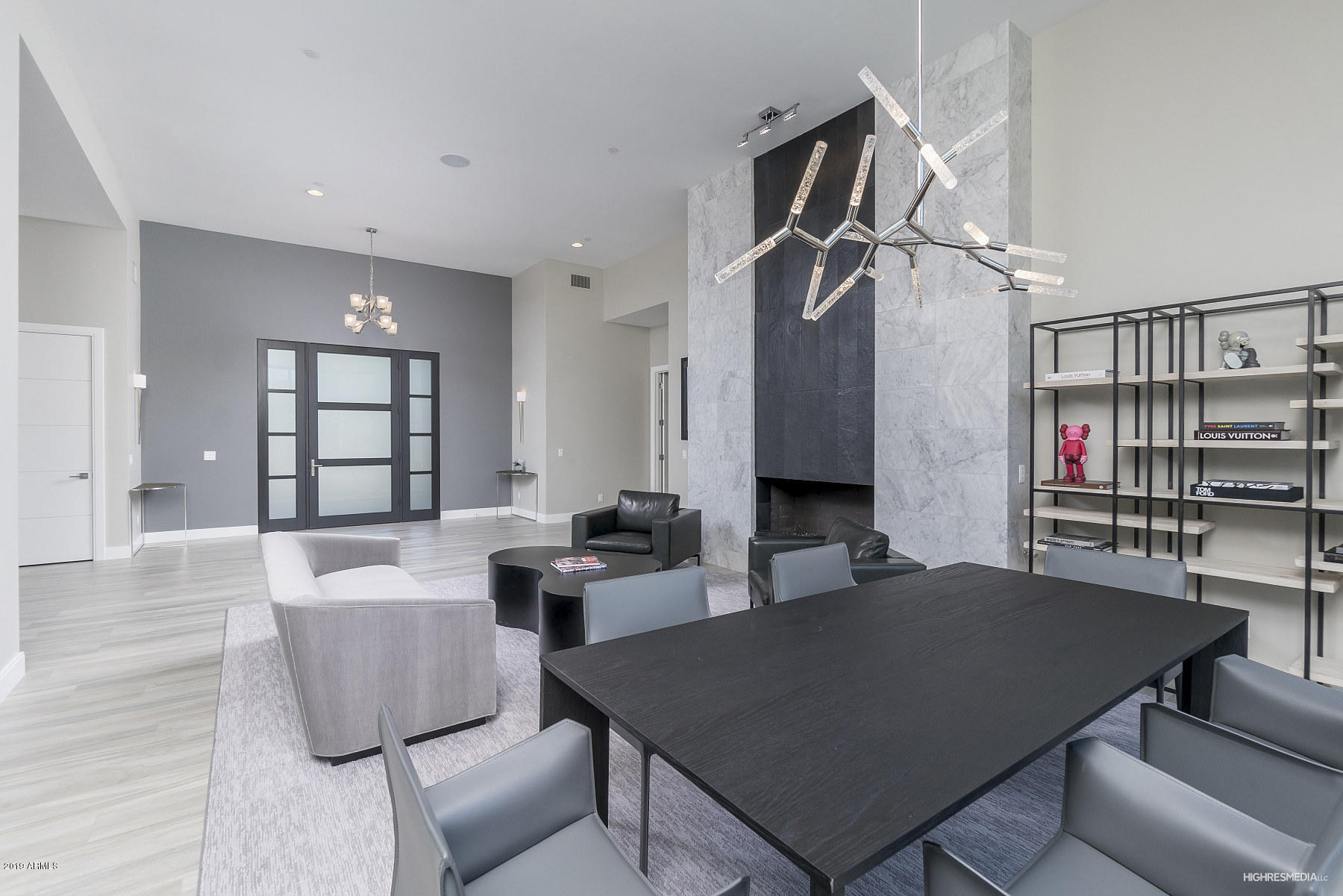 LA COLINA - Residential