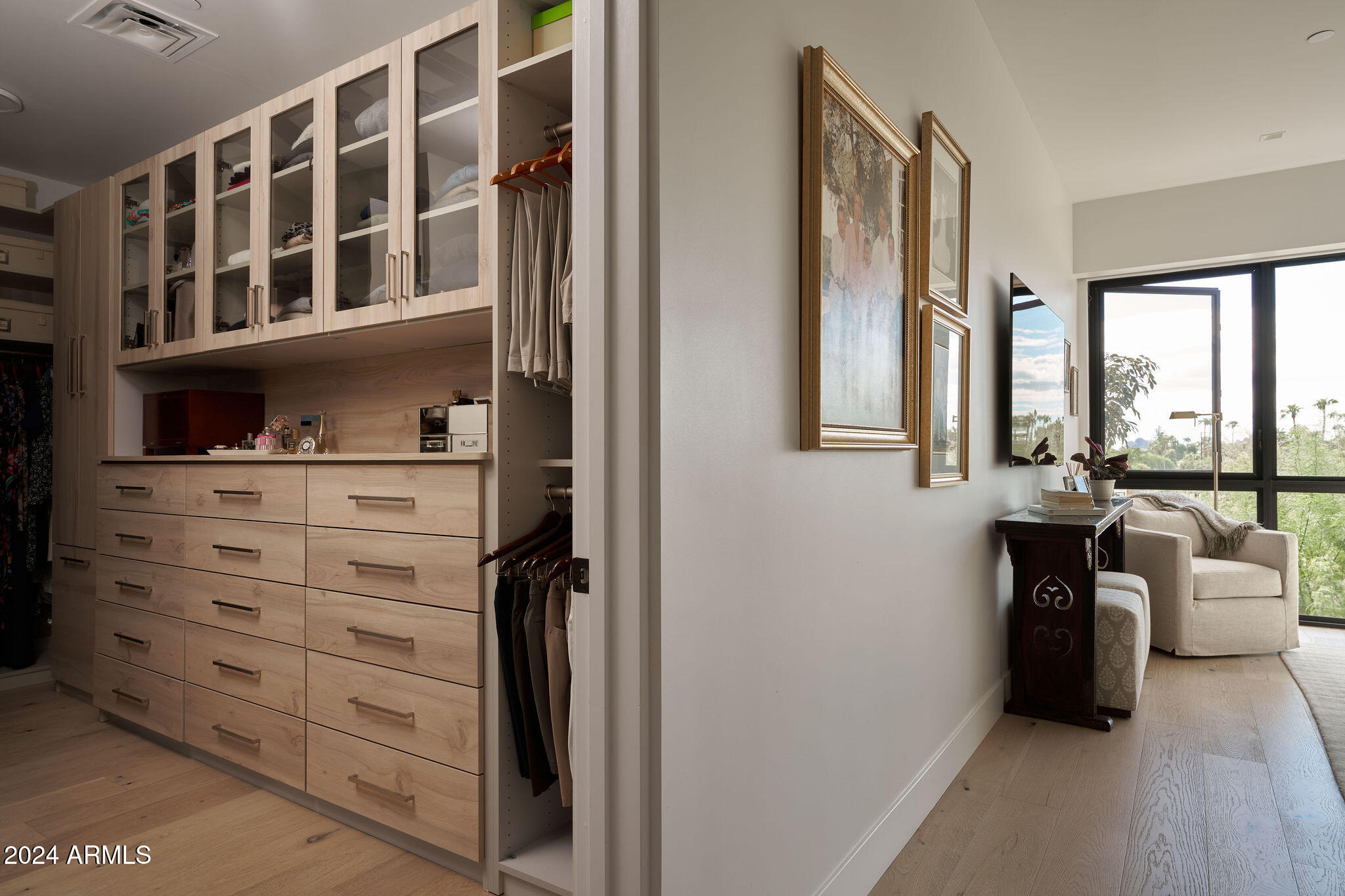 ASCENT AT THE PHOENICIAN GOLF VILLAS - Residential