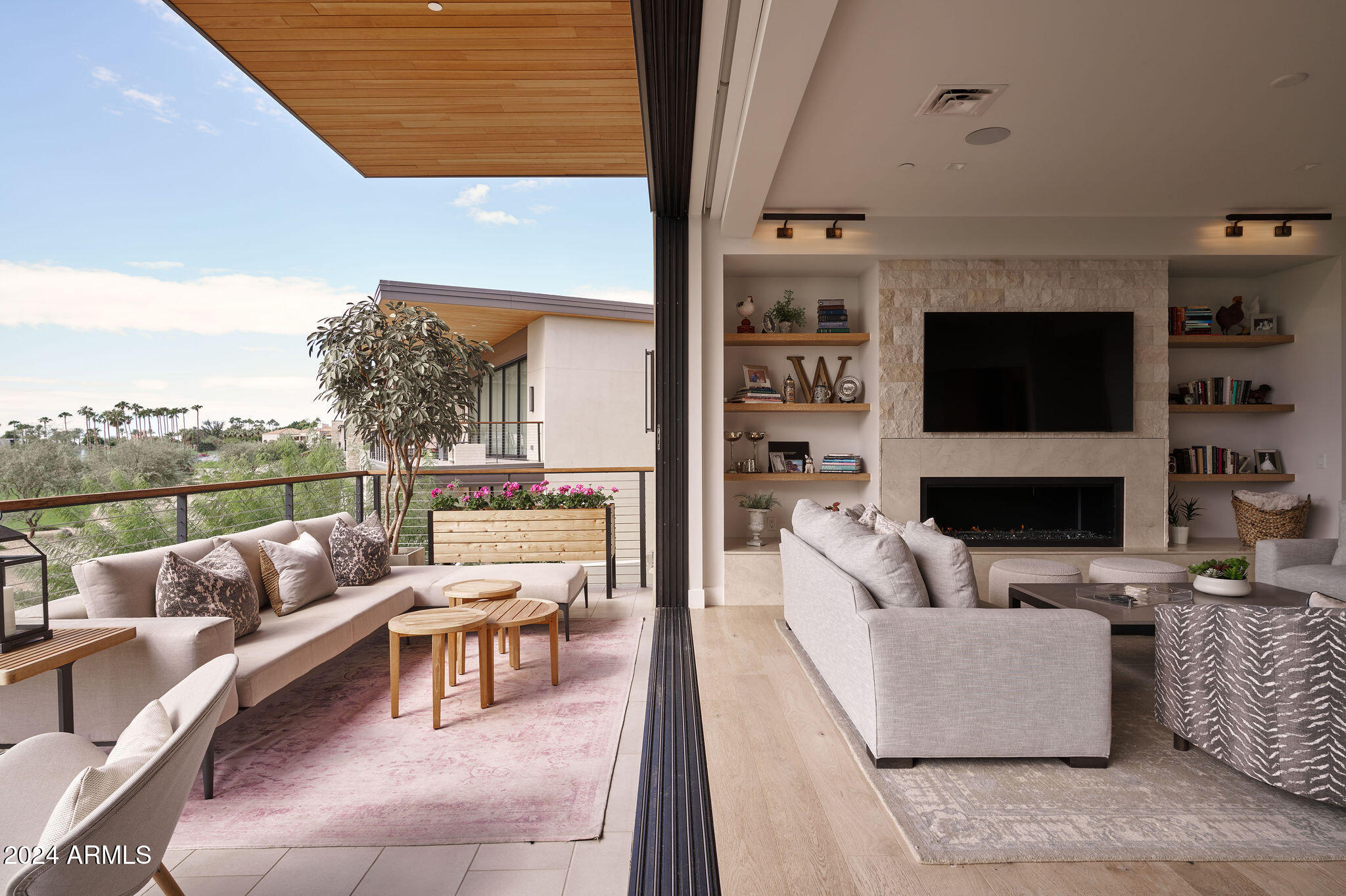 ASCENT AT THE PHOENICIAN GOLF VILLAS - Residential