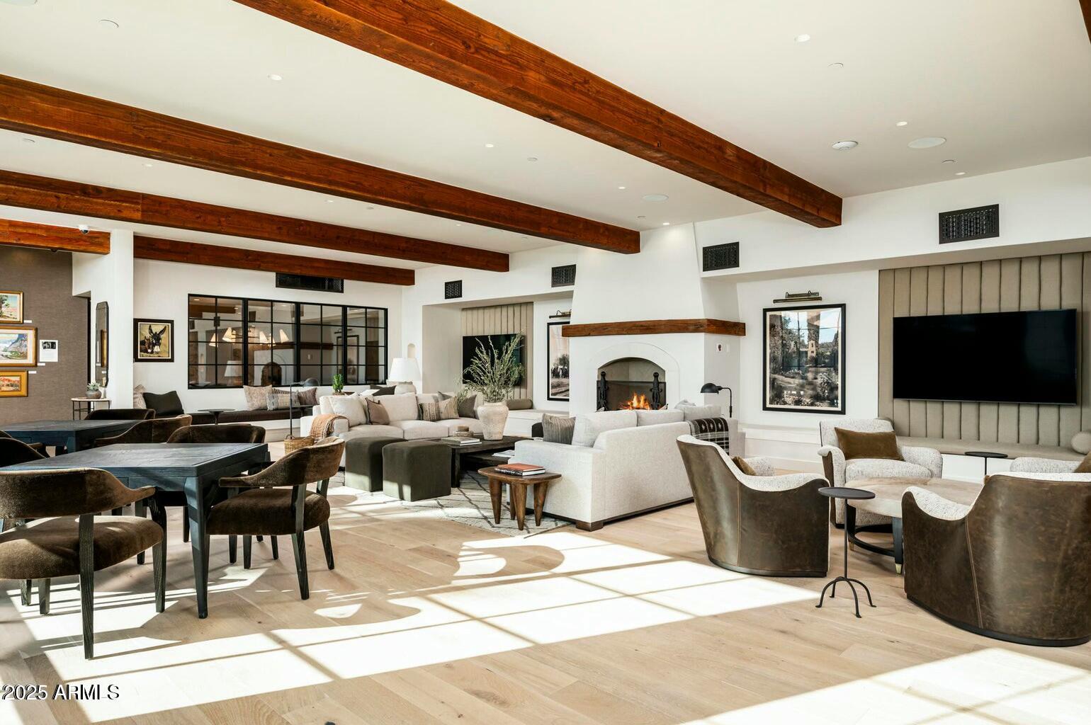ASCENT AT THE PHOENICIAN GOLF VILLAS - Residential
