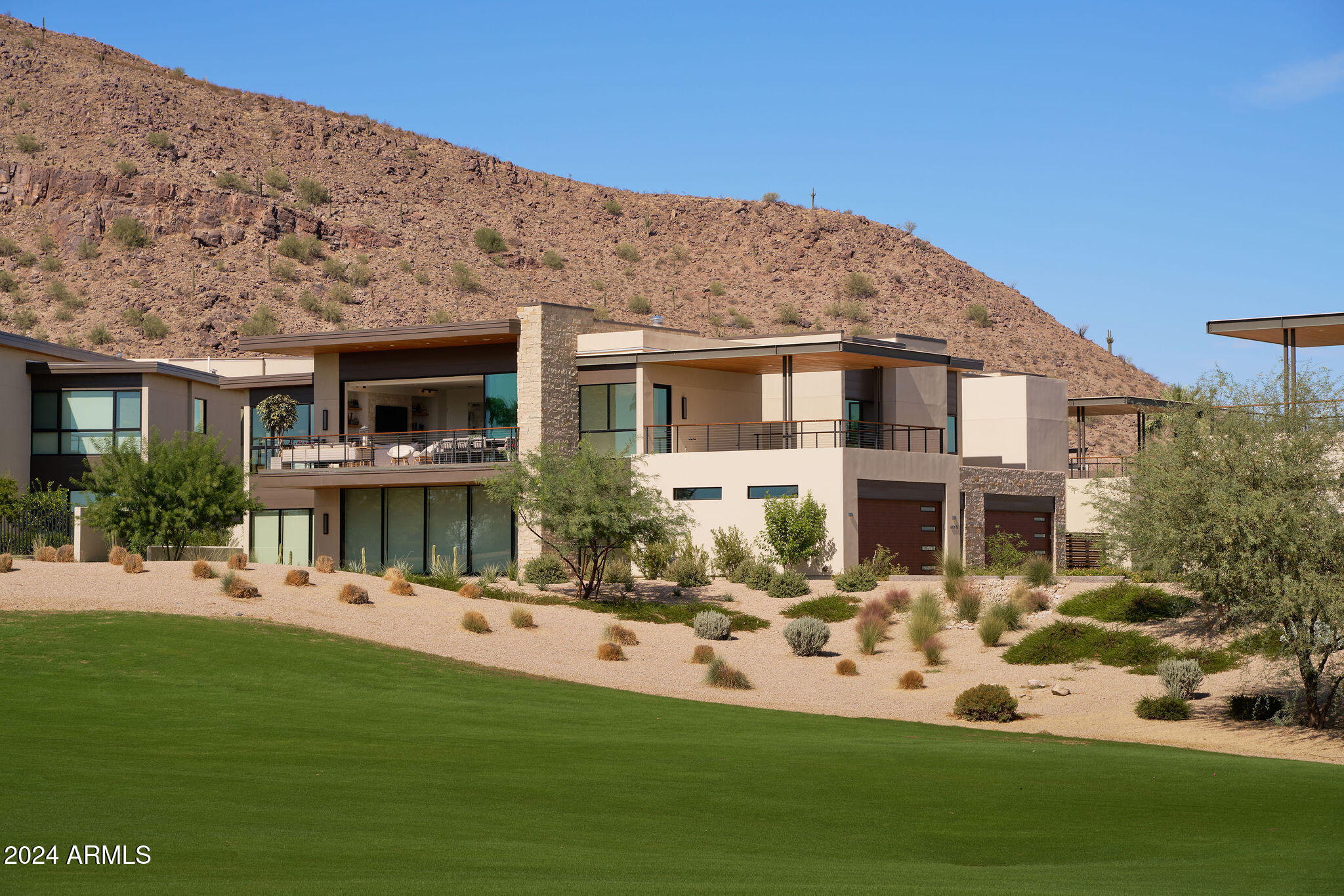 ASCENT AT THE PHOENICIAN GOLF VILLAS - Residential