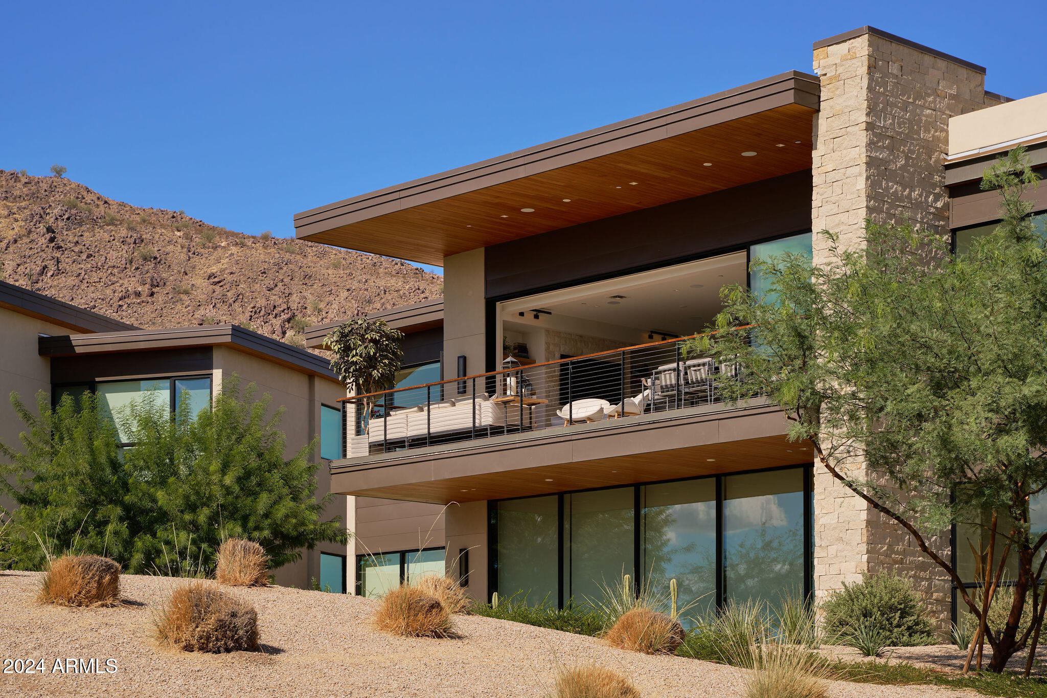 ASCENT AT THE PHOENICIAN GOLF VILLAS - Residential