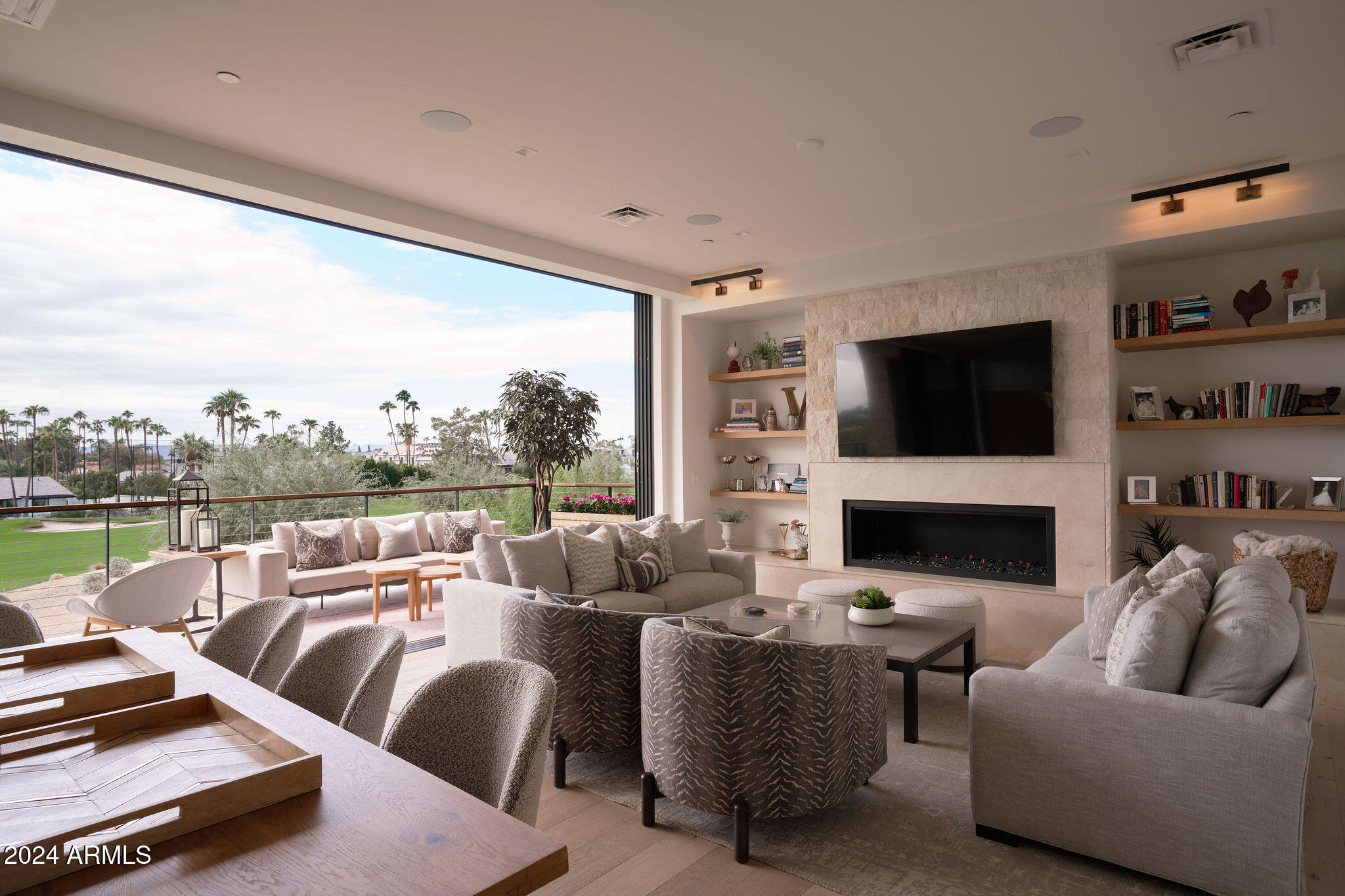 ASCENT AT THE PHOENICIAN GOLF VILLAS - Residential