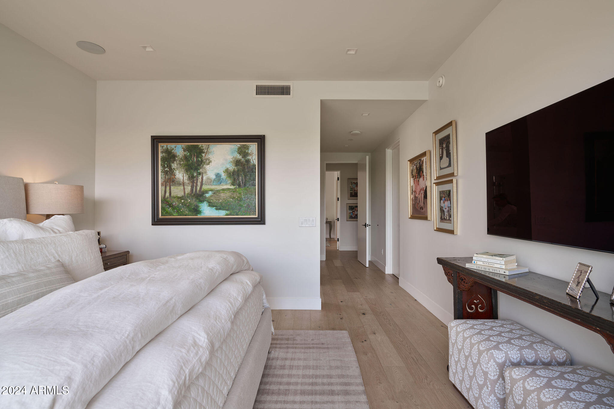 ASCENT AT THE PHOENICIAN GOLF VILLAS - Residential