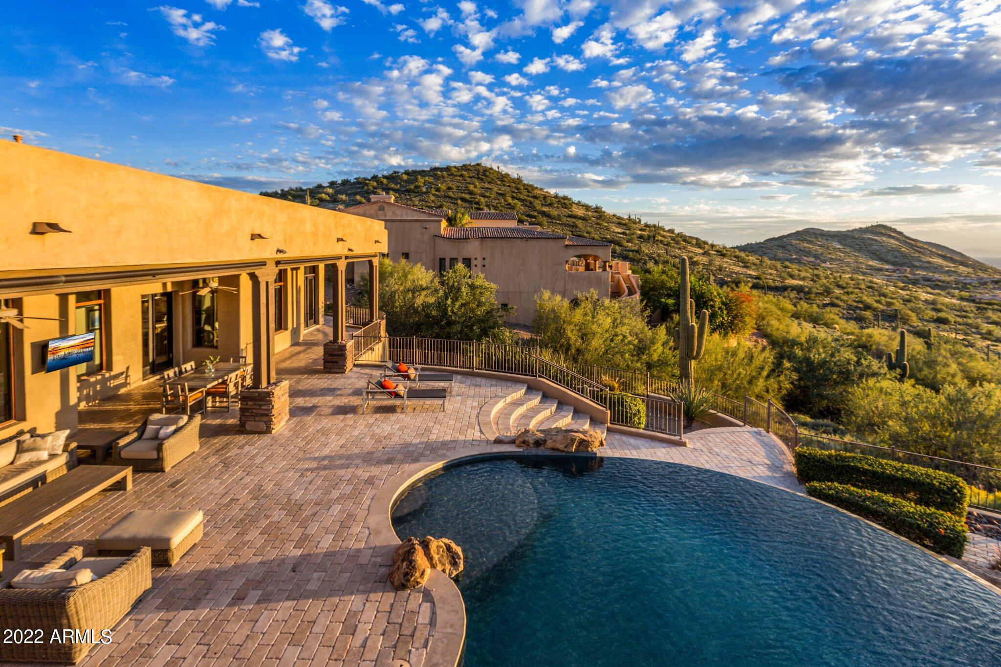 EAGLE RIDGE AT FOUNTAIN HILLS - Residential