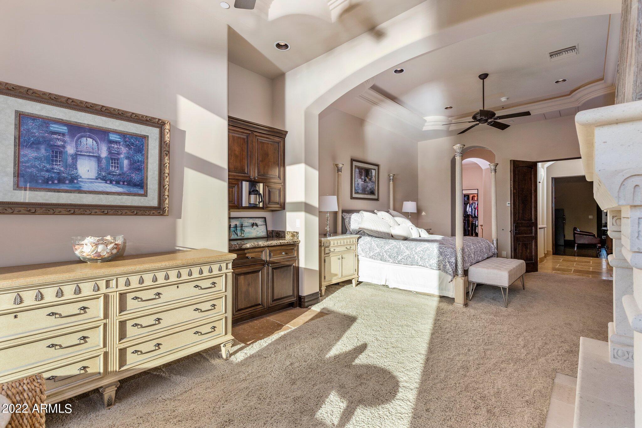 EAGLE RIDGE AT FOUNTAIN HILLS - Residential