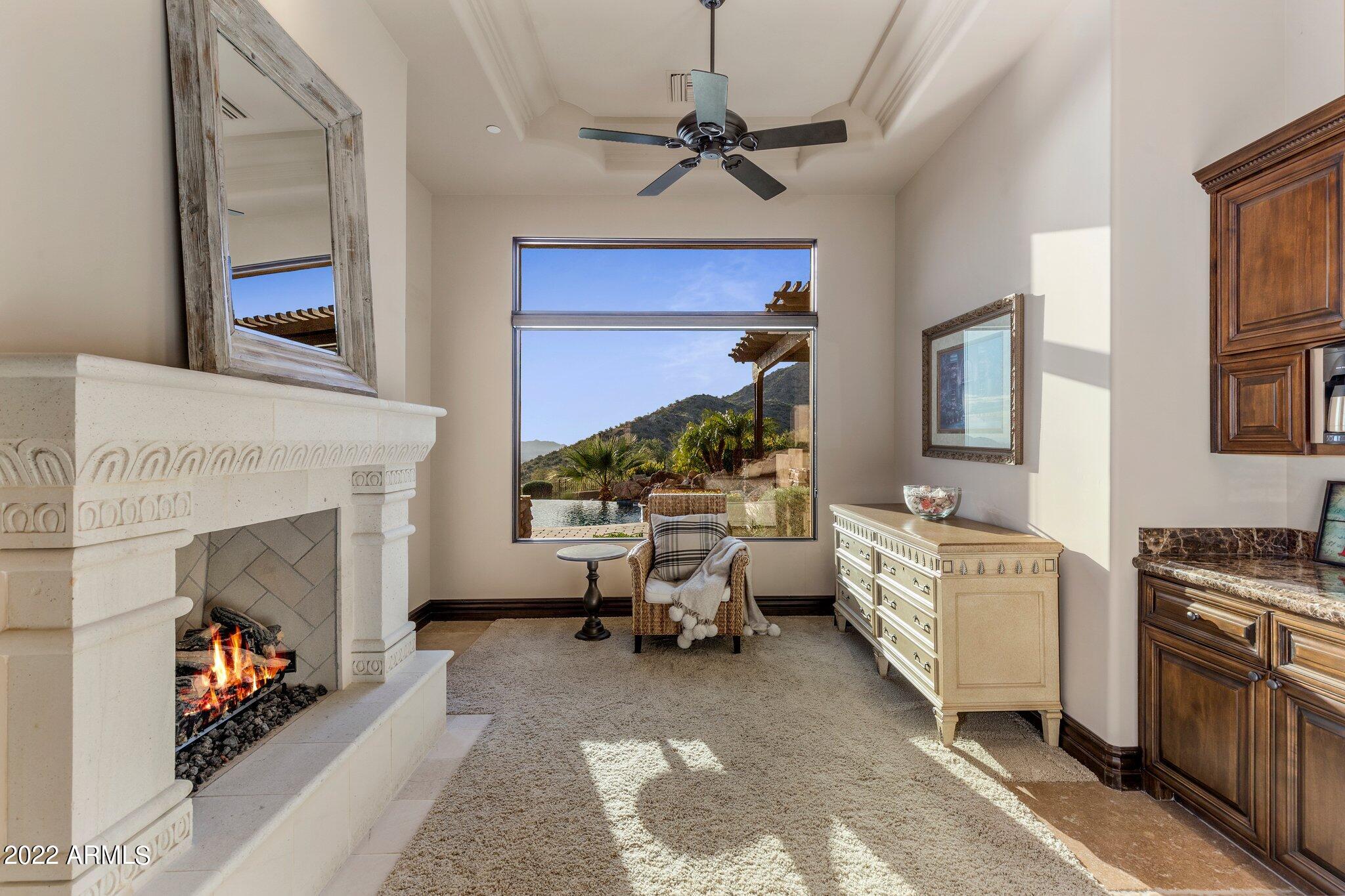EAGLE RIDGE AT FOUNTAIN HILLS - Residential