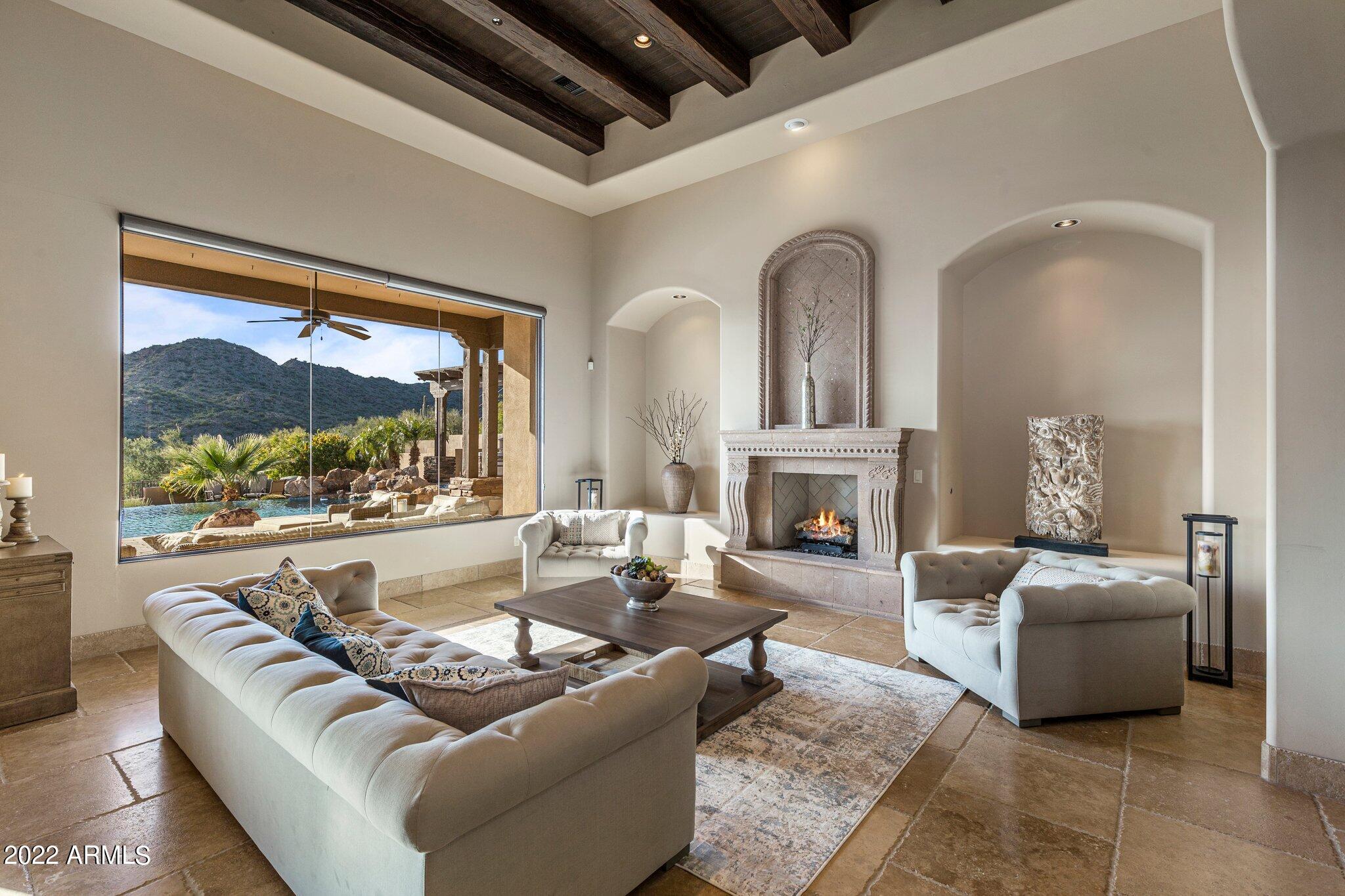 EAGLE RIDGE AT FOUNTAIN HILLS - Residential