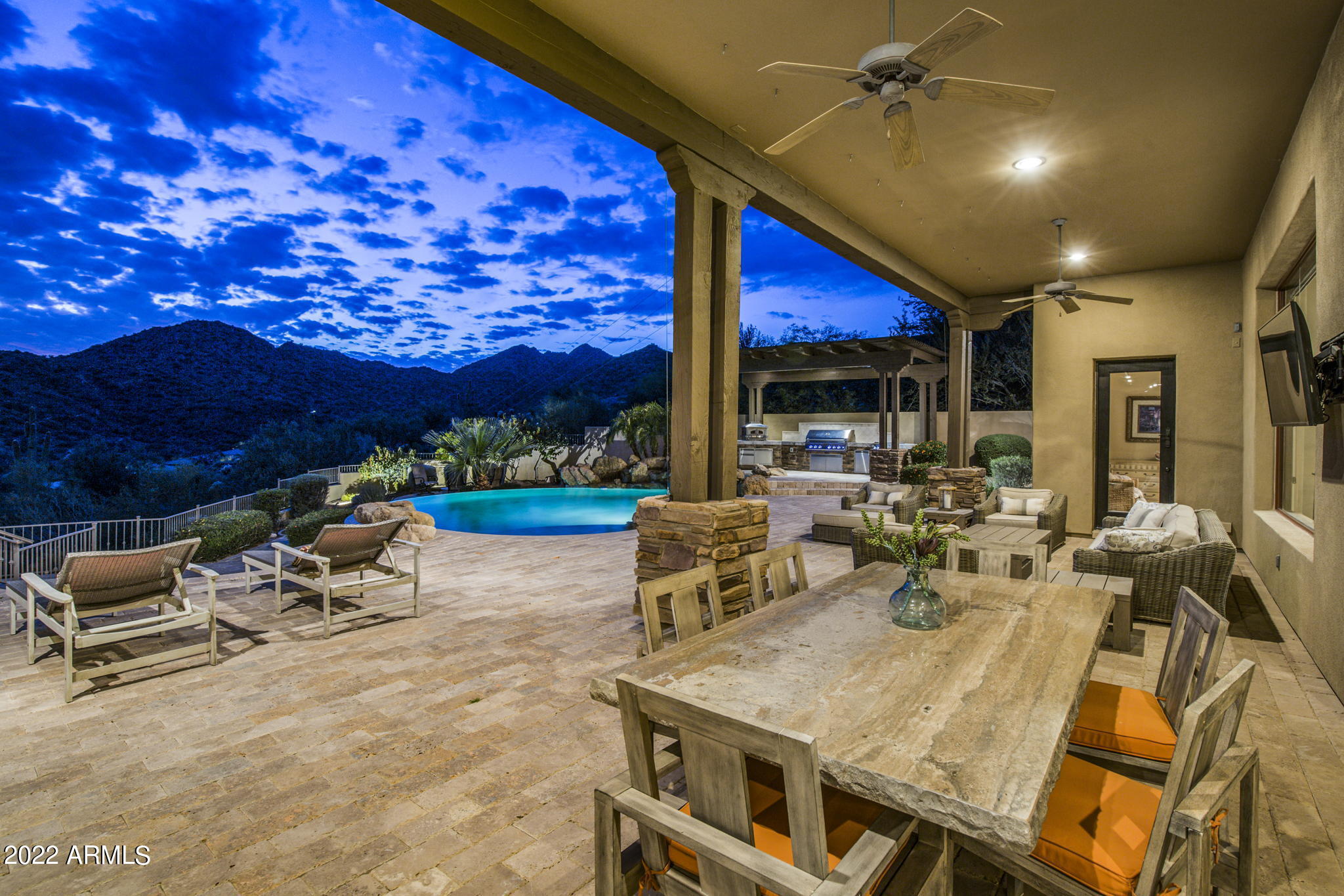EAGLE RIDGE AT FOUNTAIN HILLS - Residential
