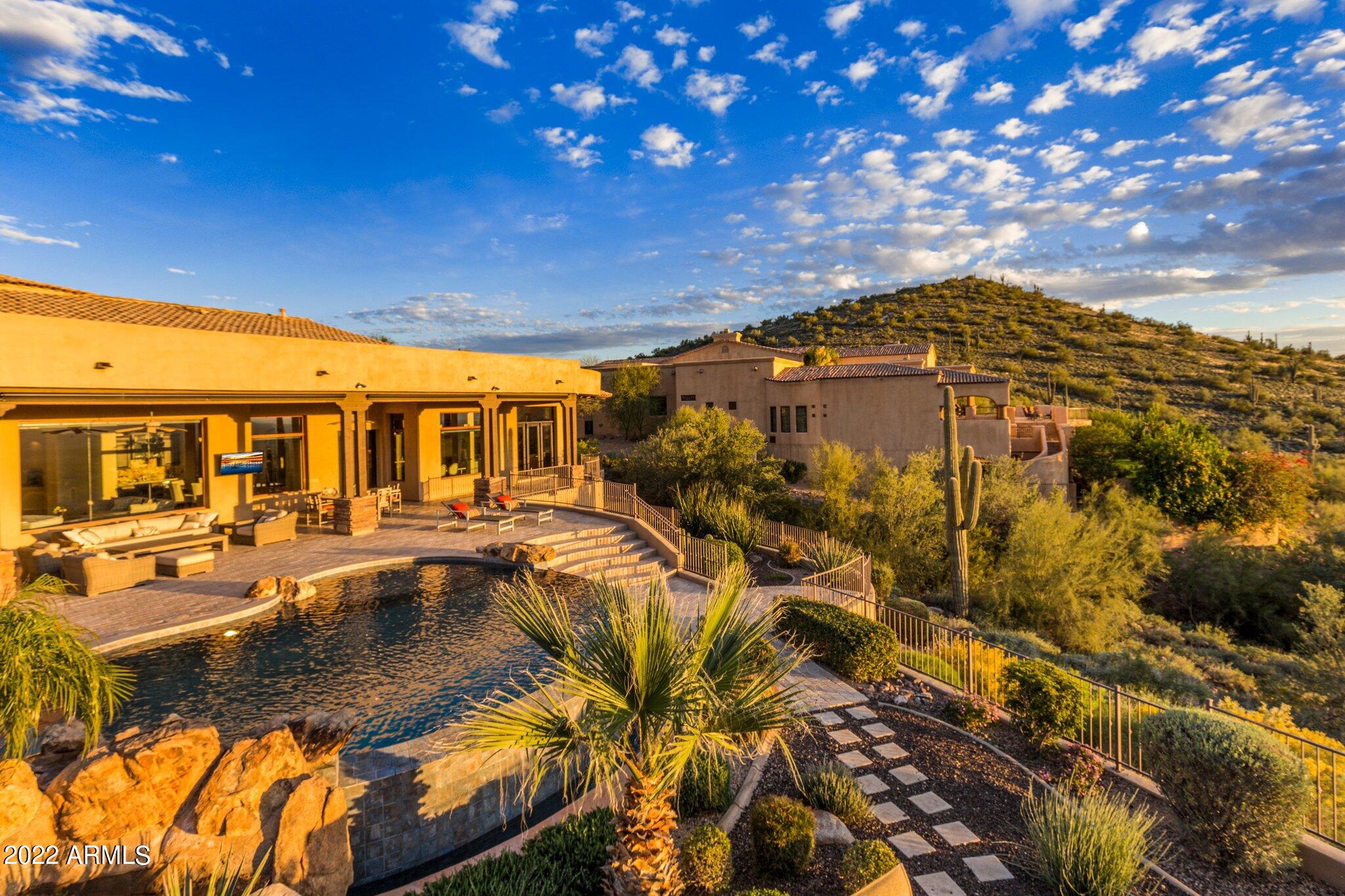 EAGLE RIDGE AT FOUNTAIN HILLS - Residential