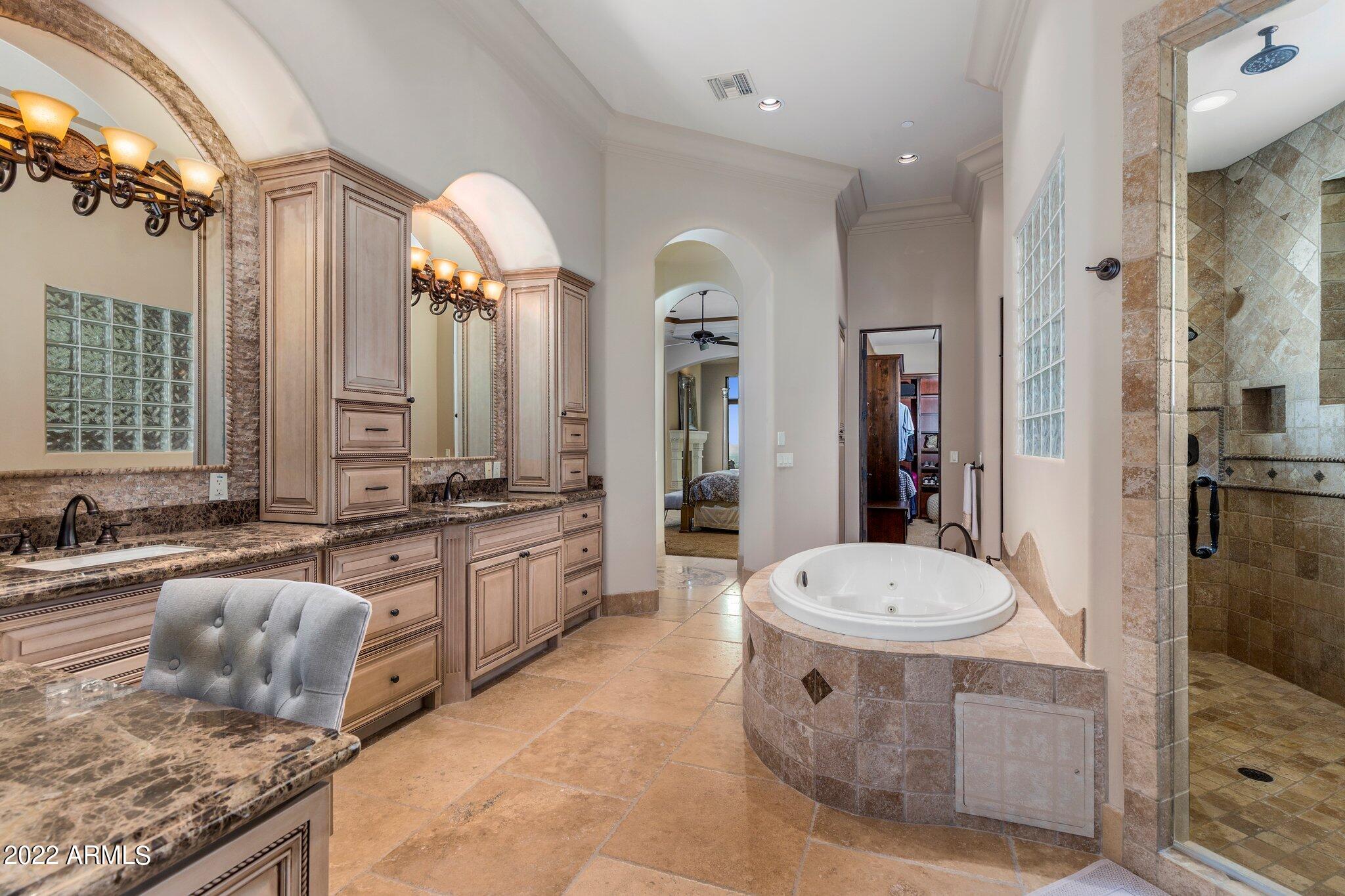EAGLE RIDGE AT FOUNTAIN HILLS - Residential