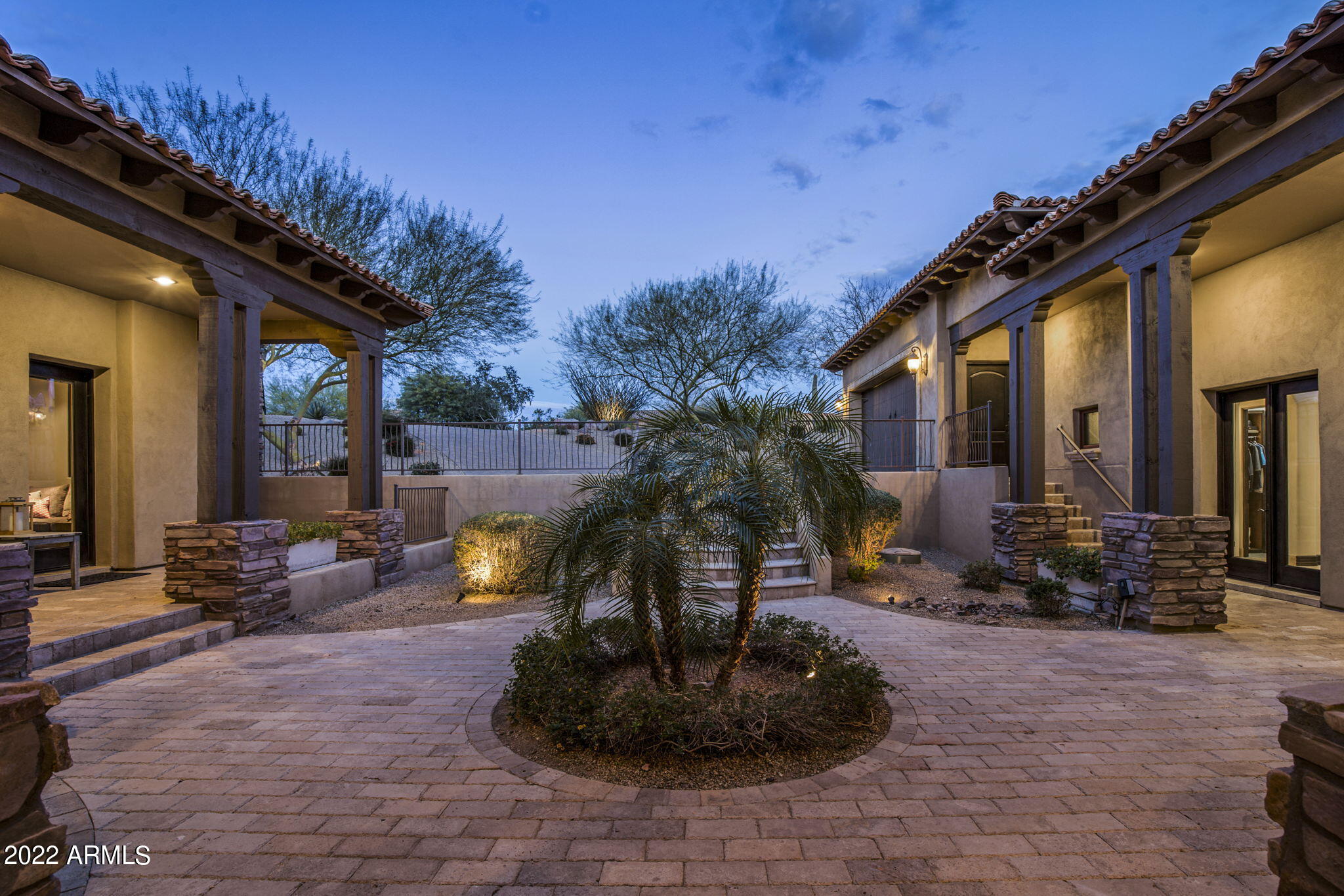 EAGLE RIDGE AT FOUNTAIN HILLS - Residential