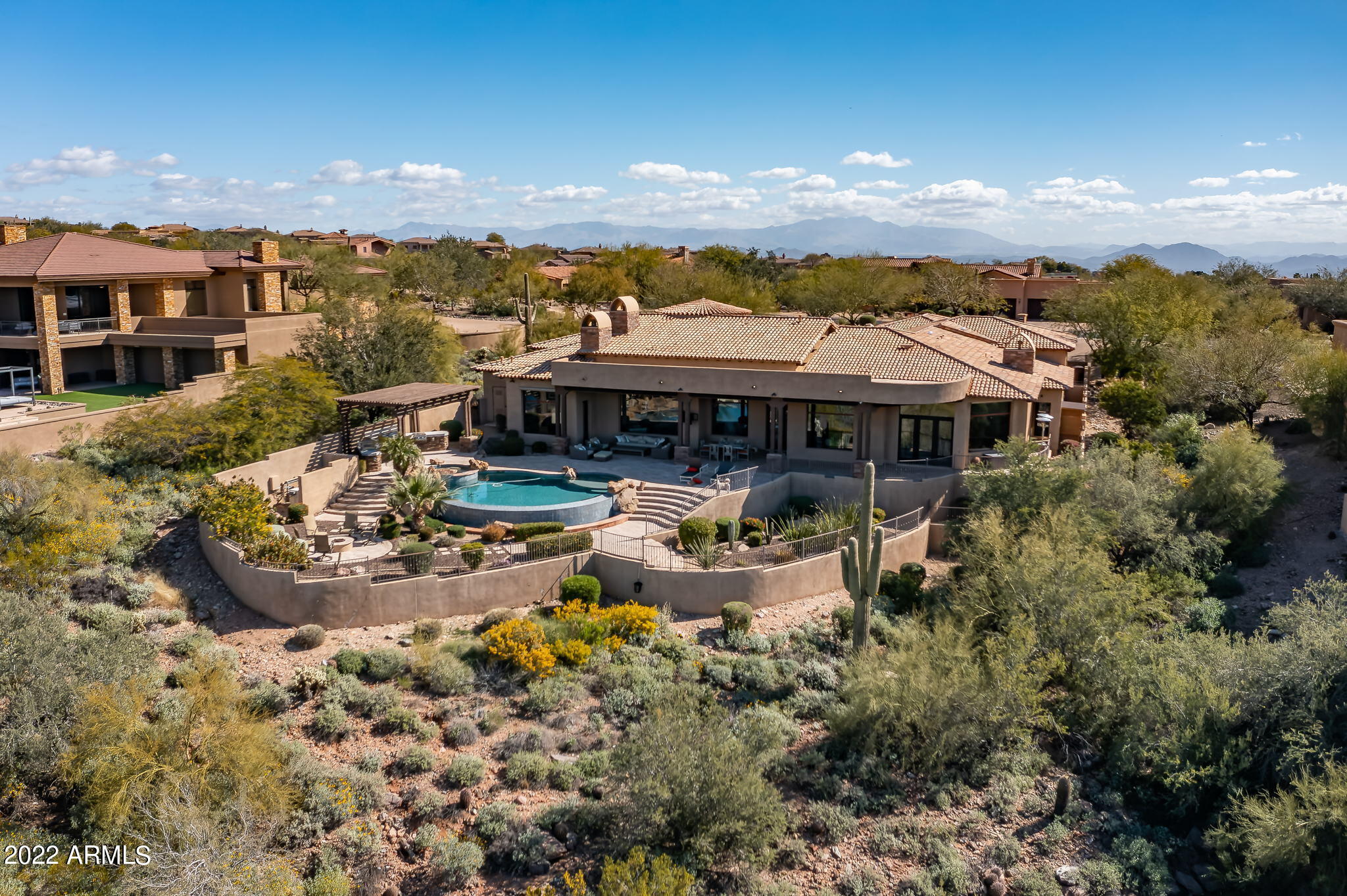EAGLE RIDGE AT FOUNTAIN HILLS - Residential