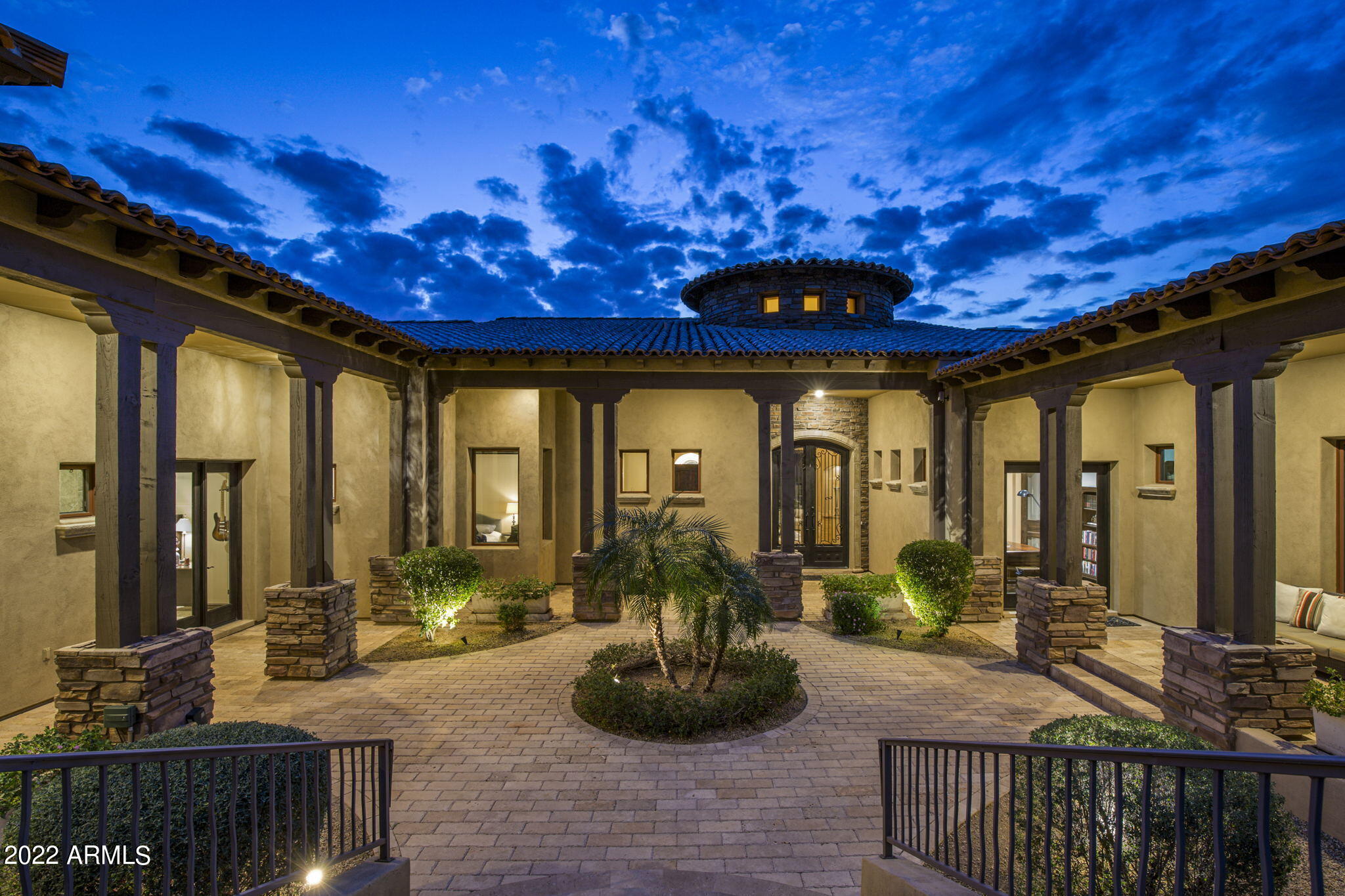 EAGLE RIDGE AT FOUNTAIN HILLS - Residential