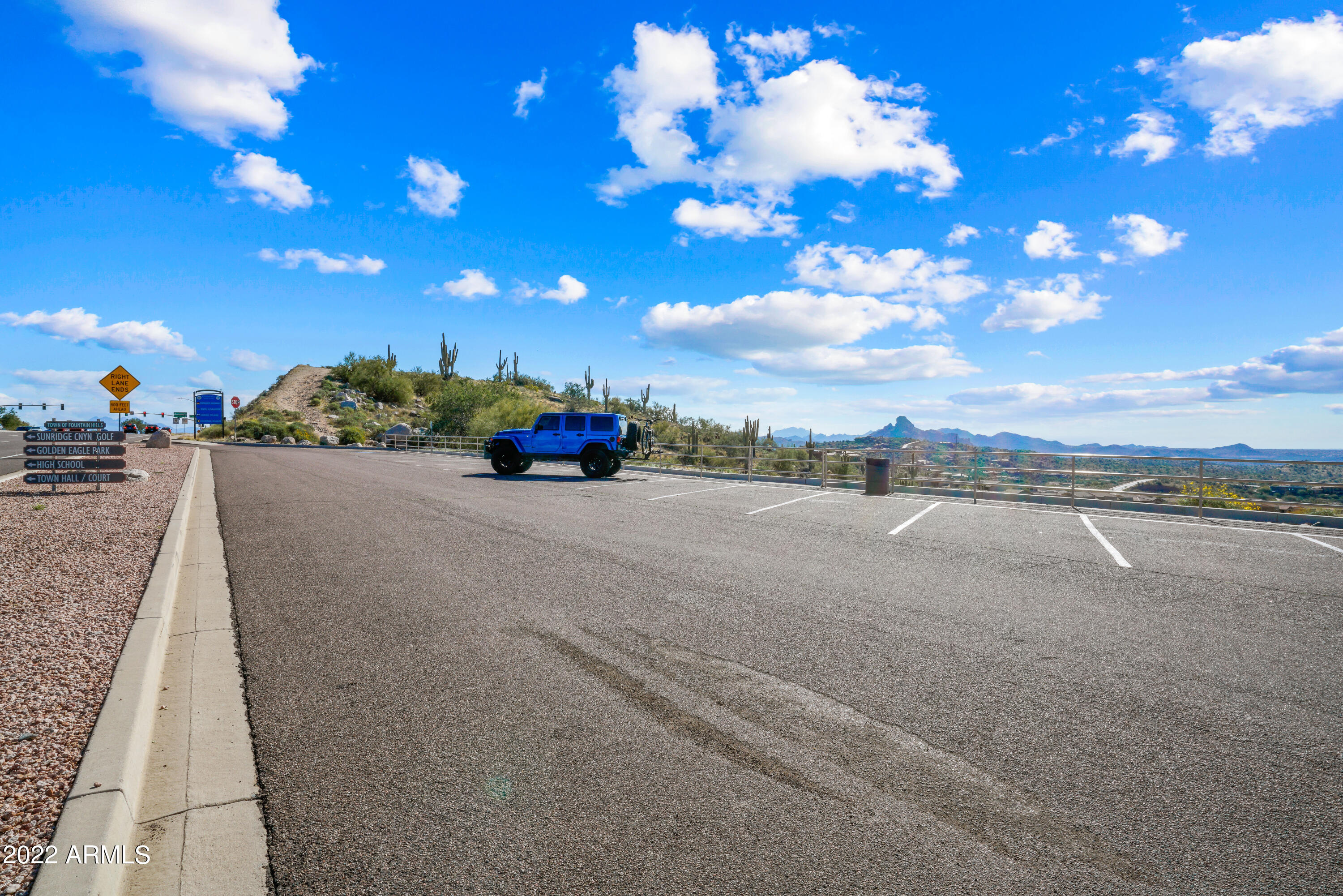 EAGLE RIDGE AT FOUNTAIN HILLS - Residential