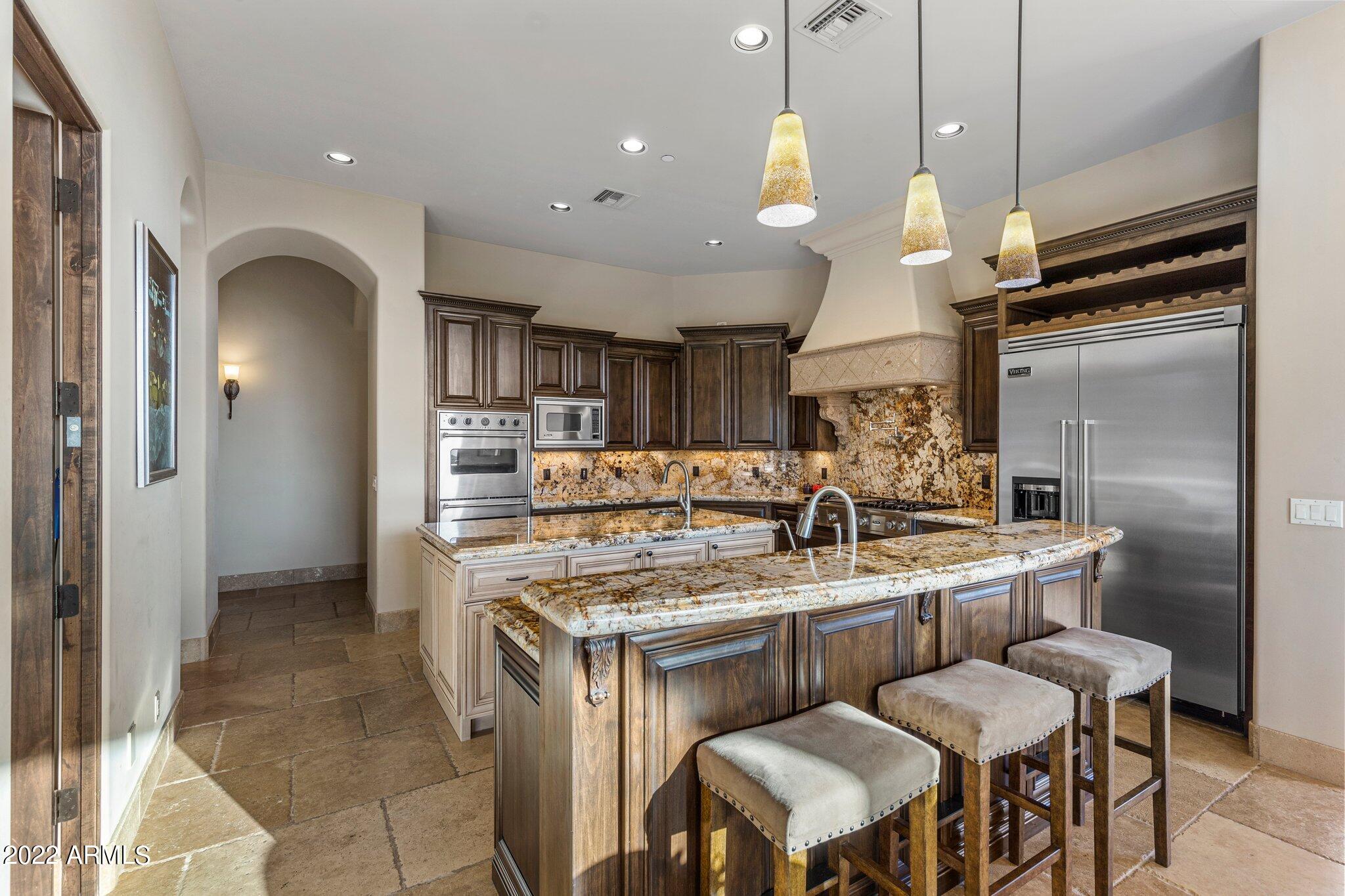 EAGLE RIDGE AT FOUNTAIN HILLS - Residential