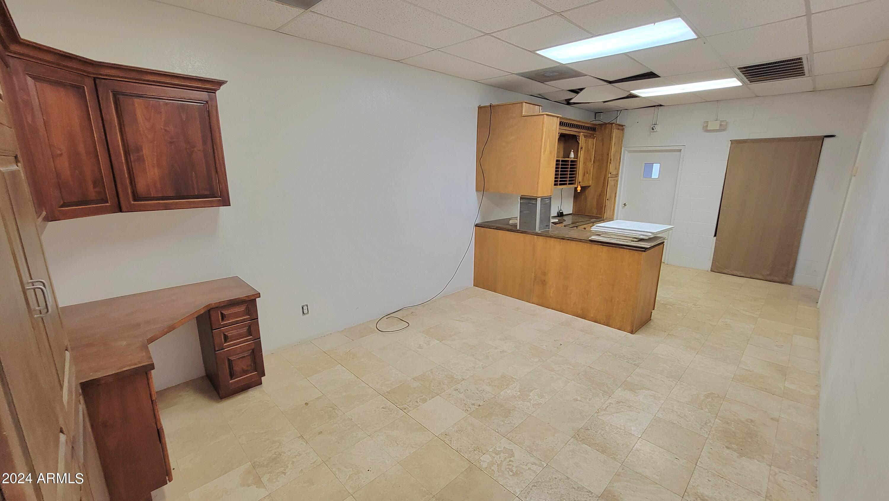 Deer Valley - Commercial Sale