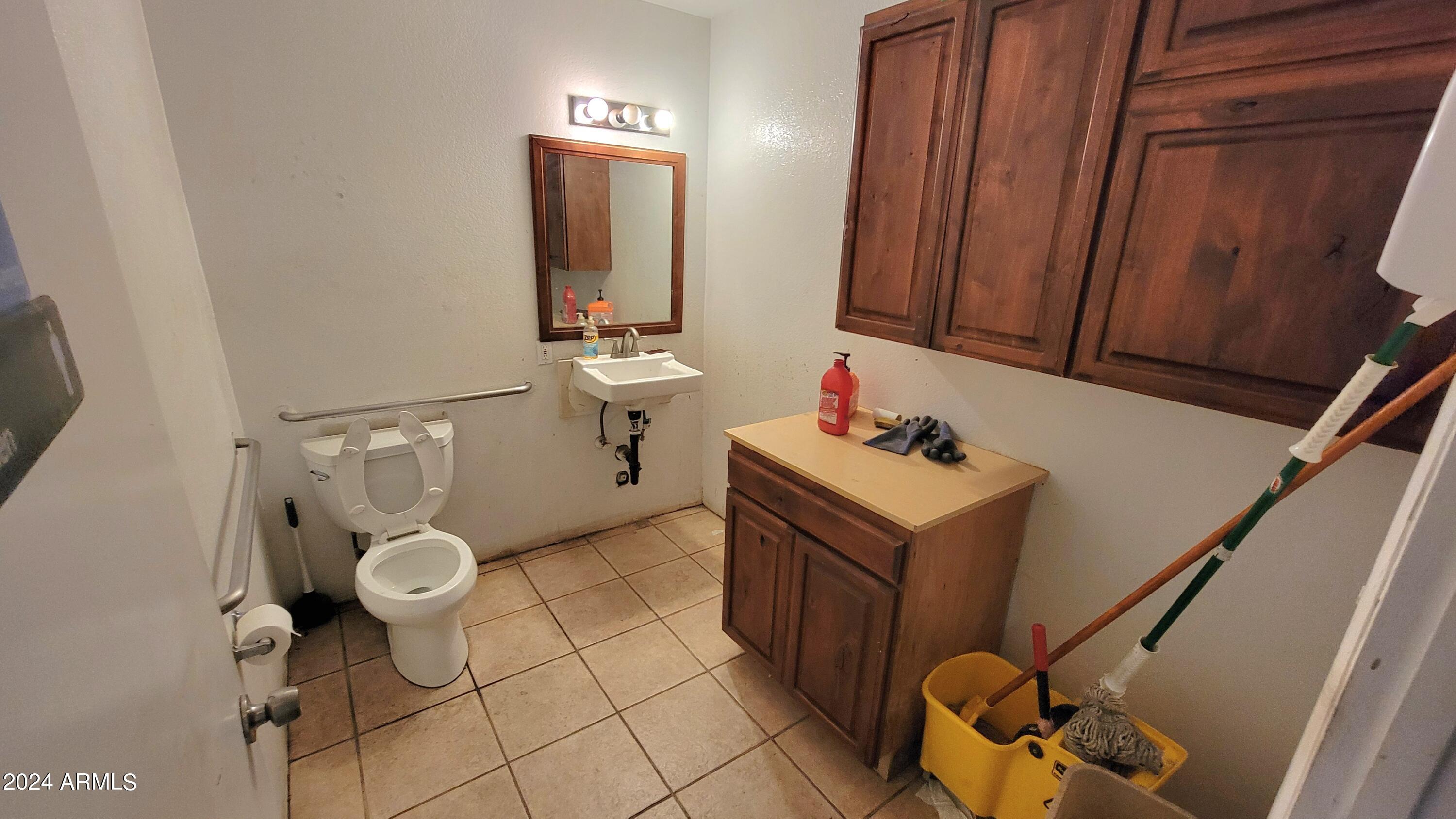 Deer Valley - Commercial Sale