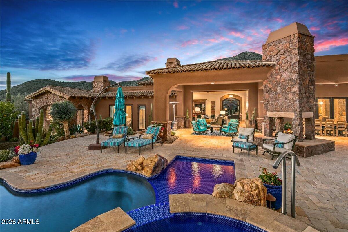 DESERT MOUNTAIN - Residential