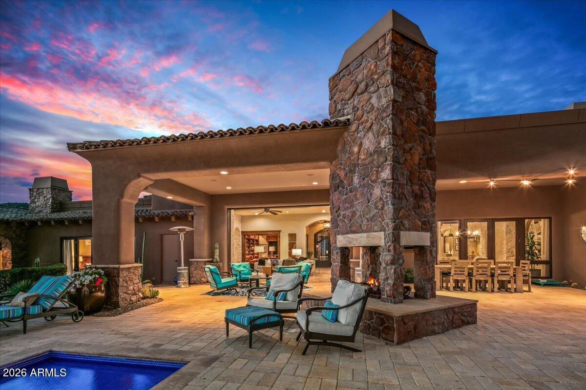 DESERT MOUNTAIN - Residential