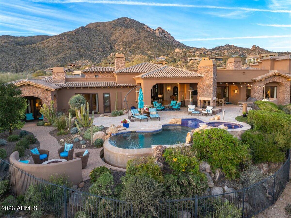 DESERT MOUNTAIN - Residential