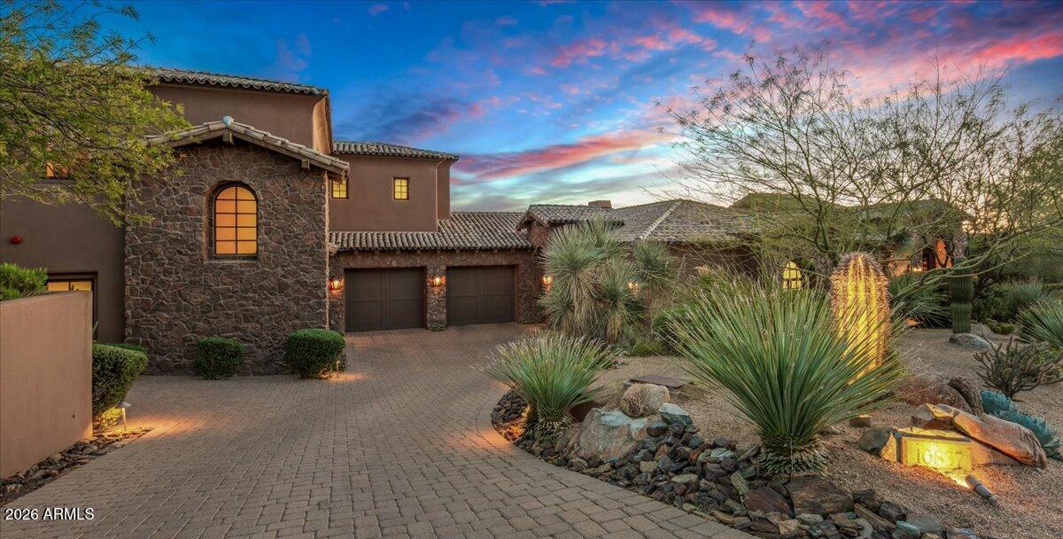 DESERT MOUNTAIN - Residential
