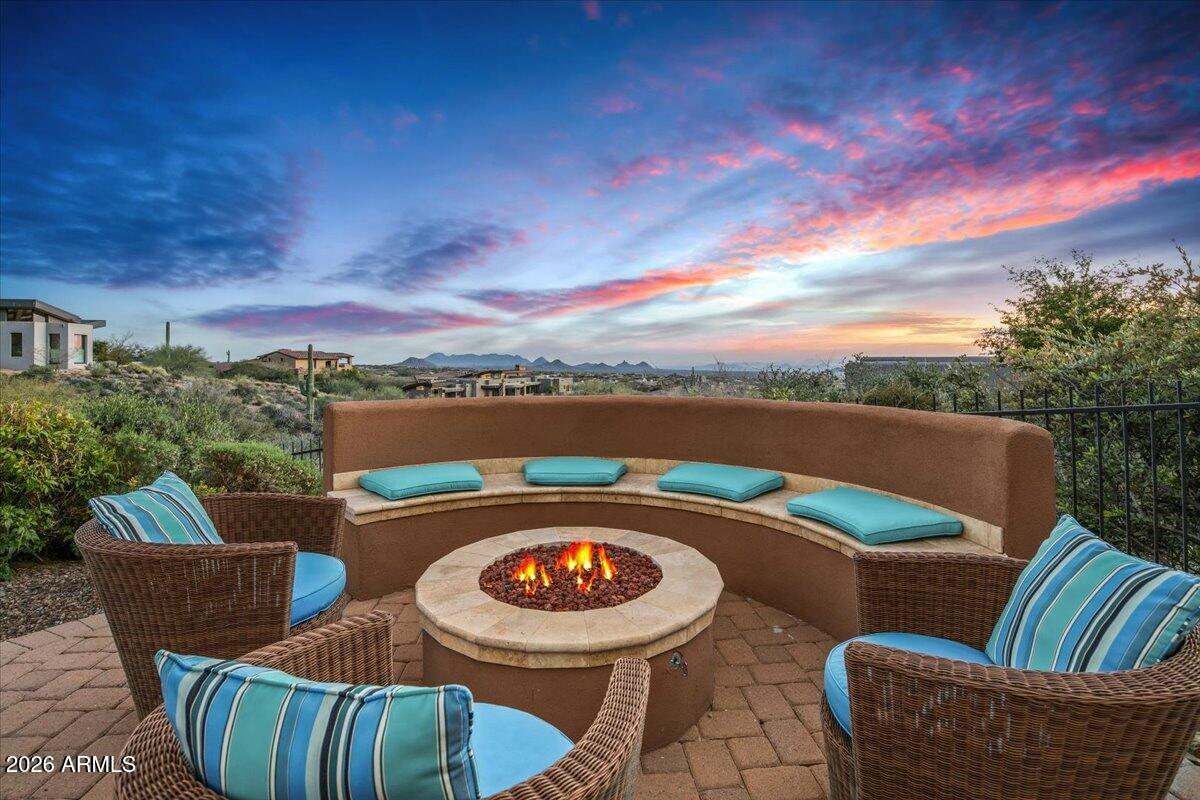DESERT MOUNTAIN - Residential