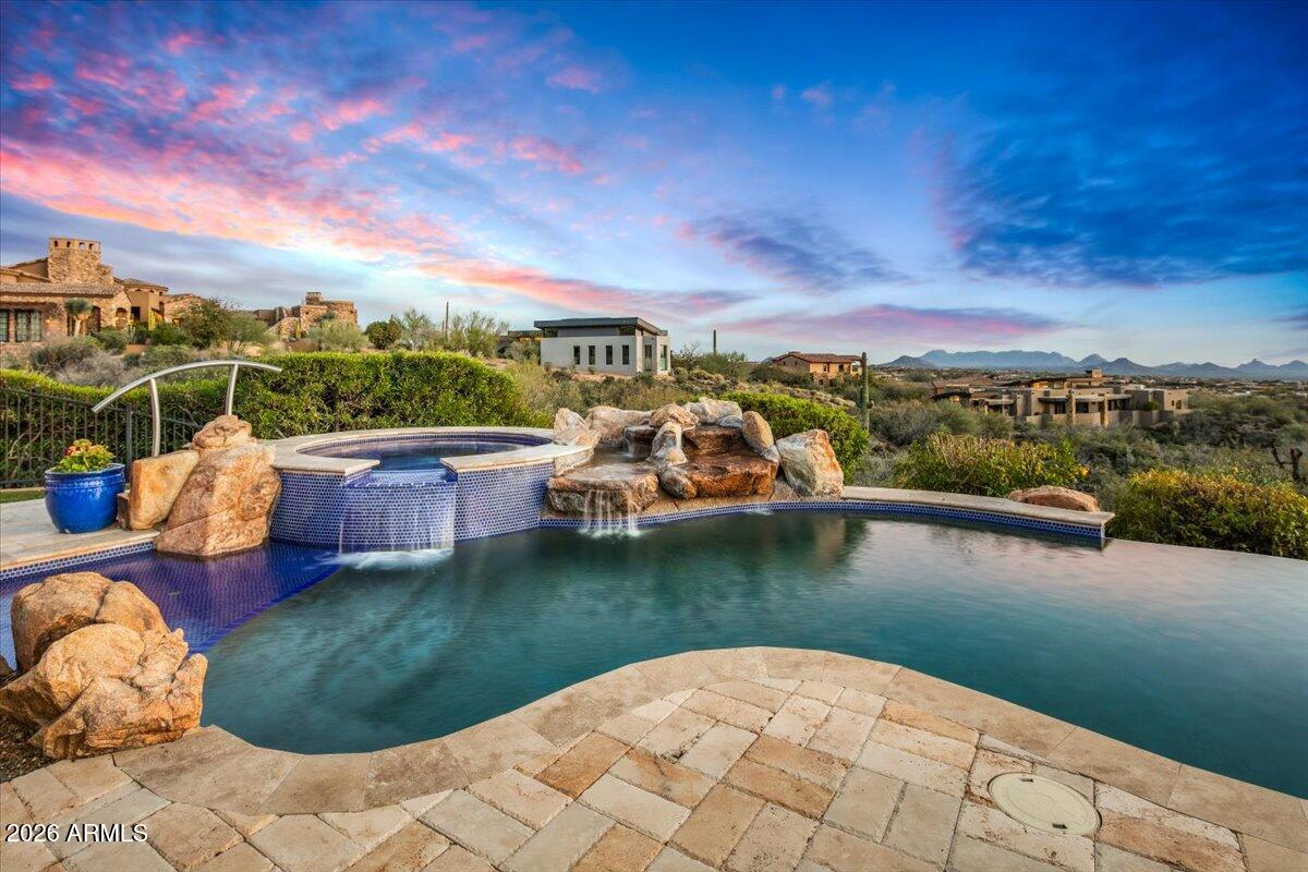DESERT MOUNTAIN - Residential