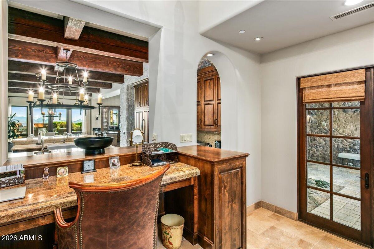 DESERT MOUNTAIN - Residential