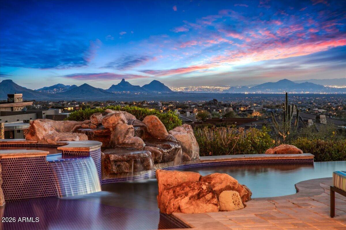 DESERT MOUNTAIN - Residential