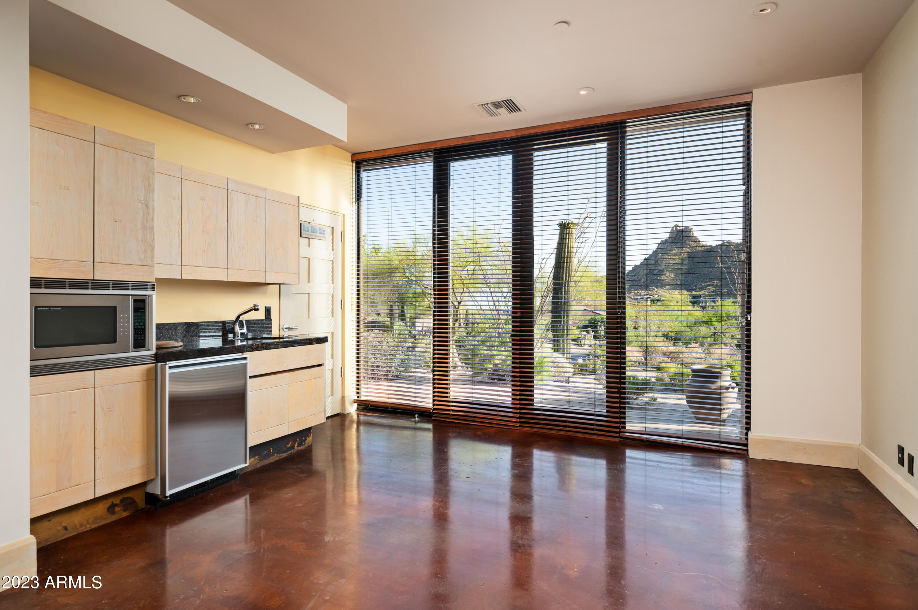 ESTANCIA - Residential