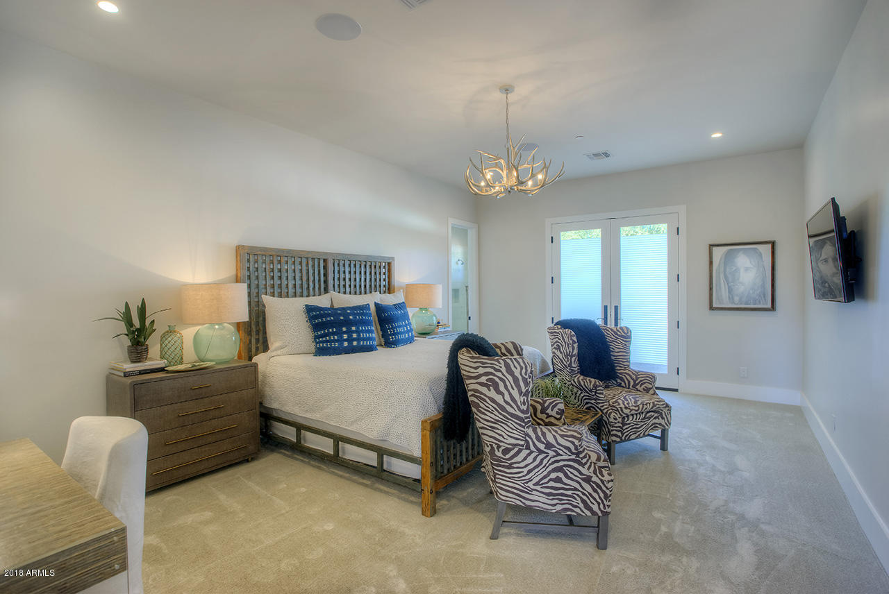 PARADISE VALLEY FARMS - Residential