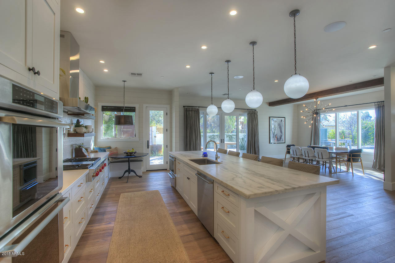 PARADISE VALLEY FARMS - Residential