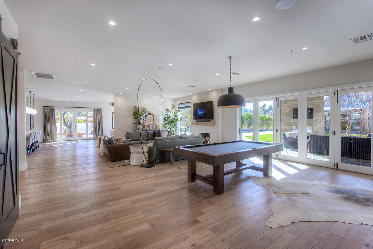 PARADISE VALLEY FARMS - Residential