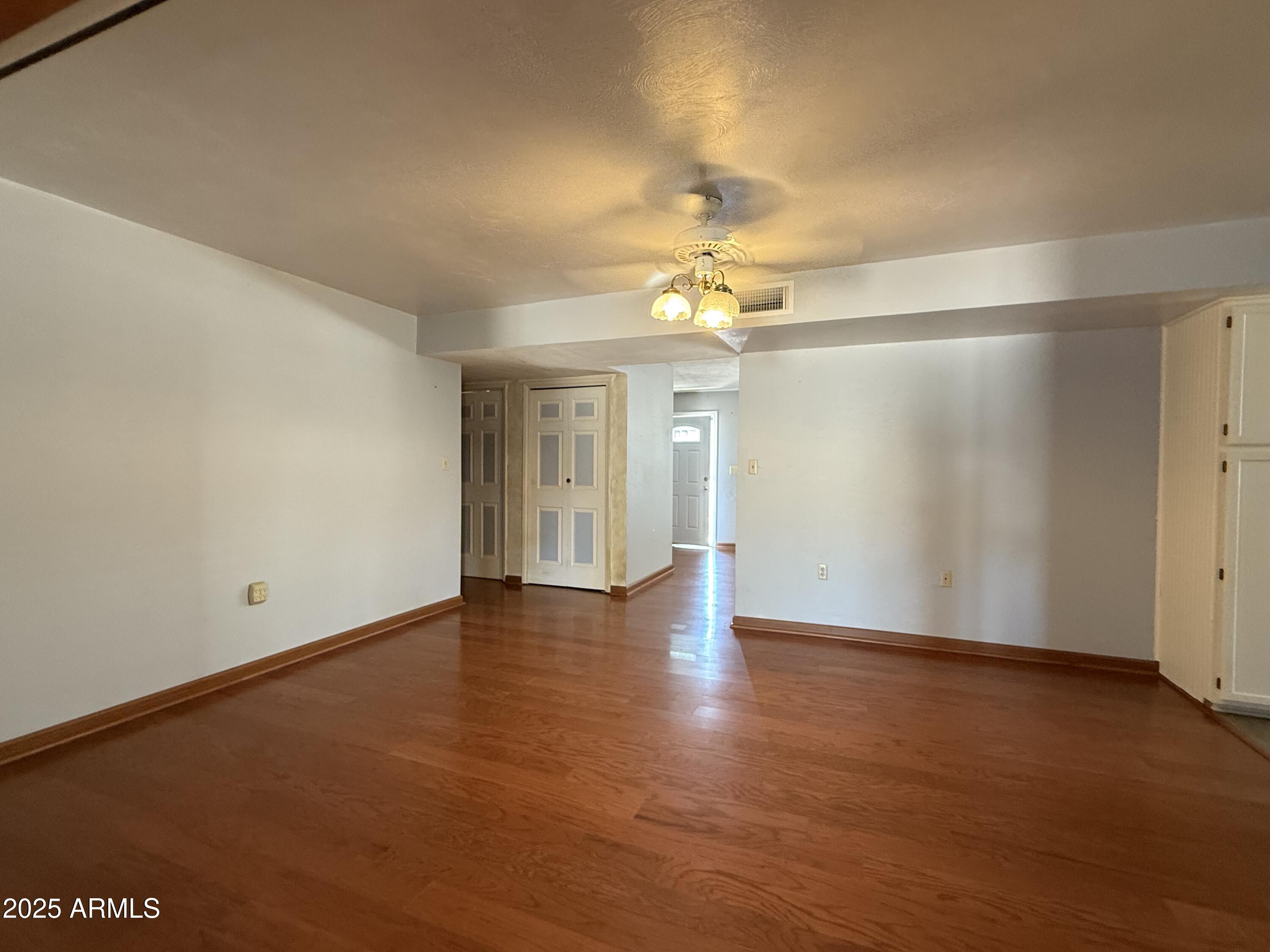 GARDEN CANYON HEIGHTS STRATCOM VILLAGE - Residential
