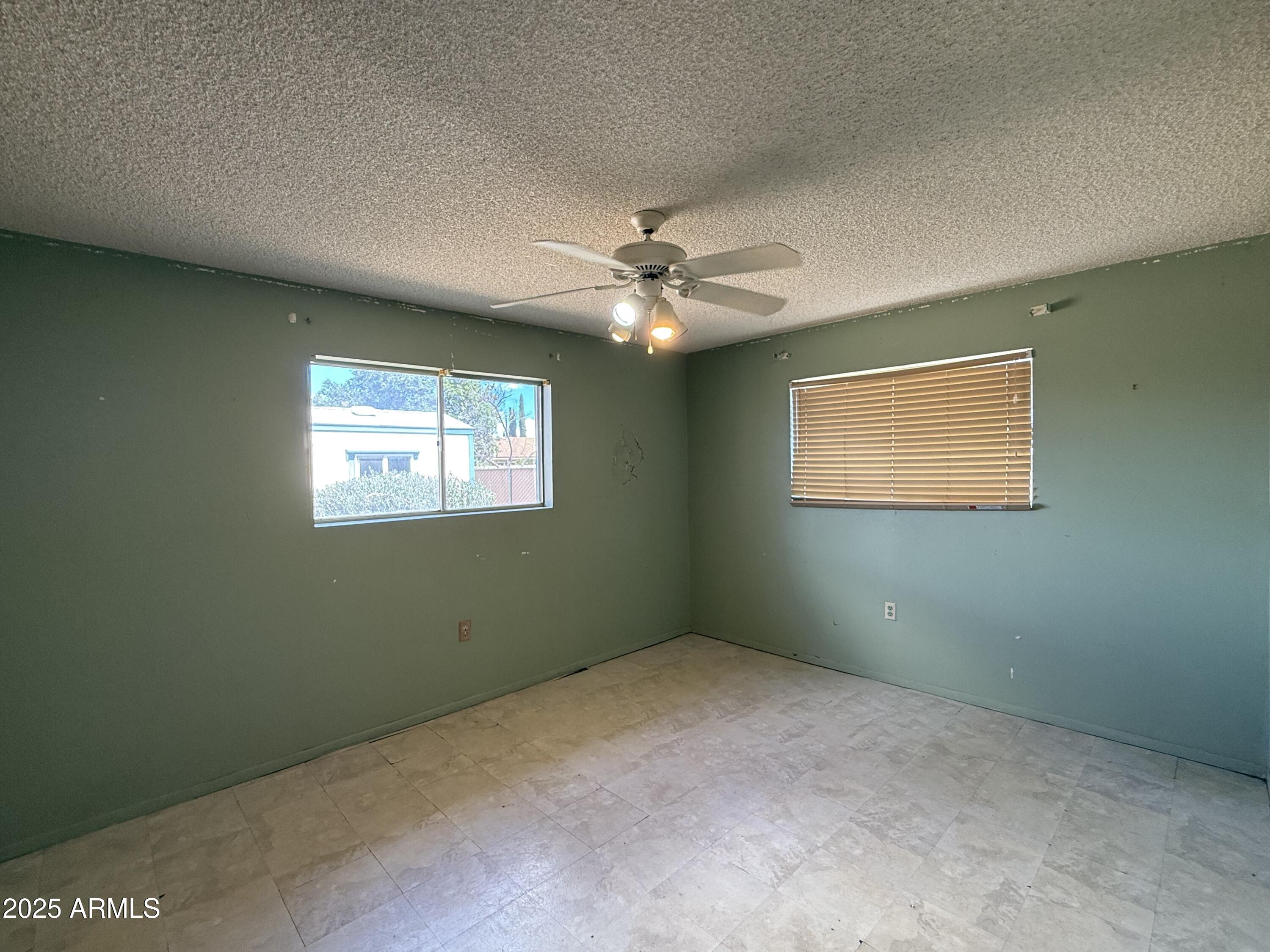 GARDEN CANYON HEIGHTS STRATCOM VILLAGE - Residential