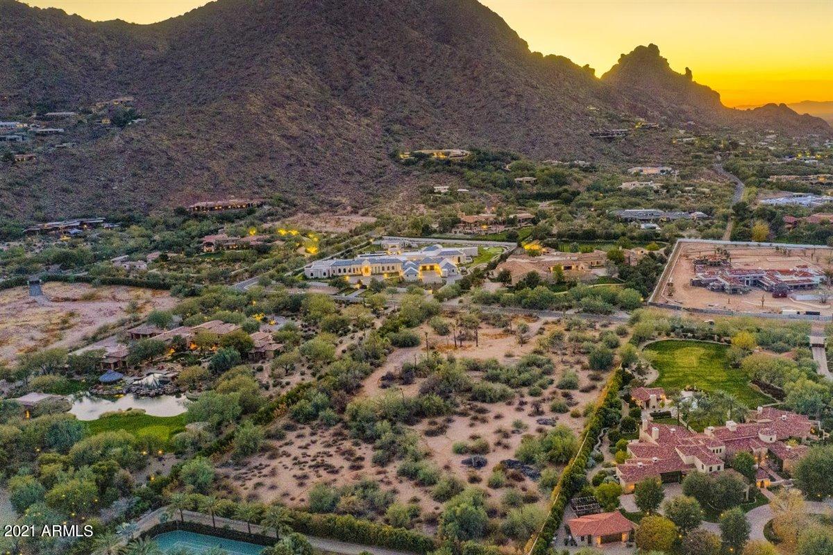 JOKAKE CAMELBACK PROPERTIES - Land