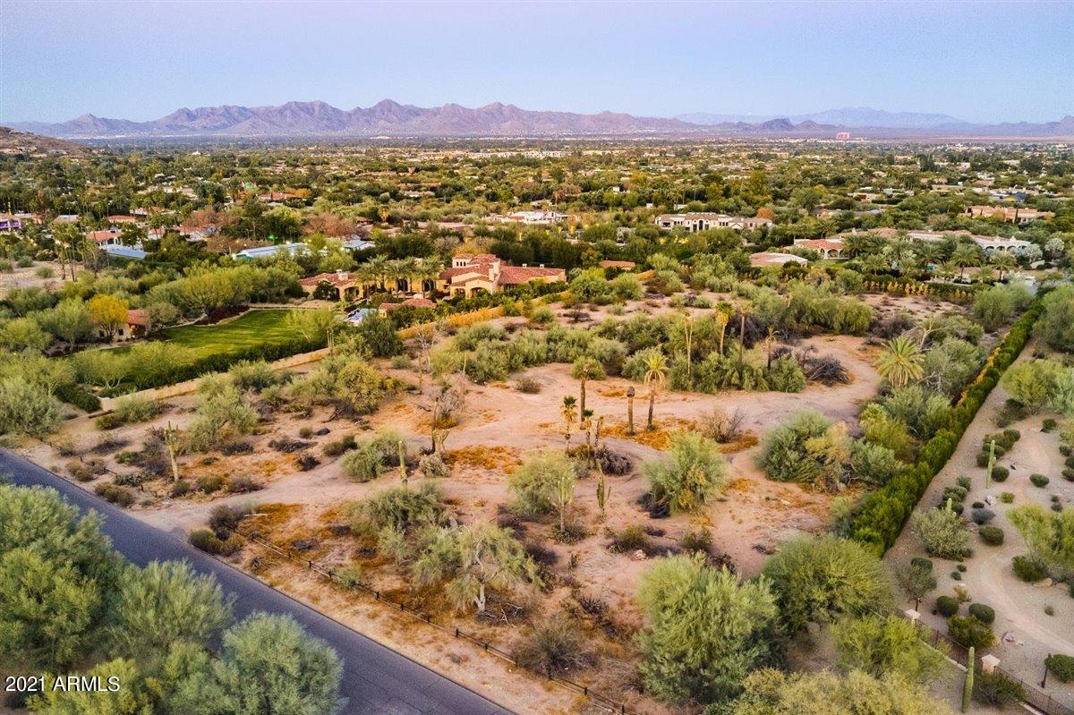 JOKAKE CAMELBACK PROPERTIES - Land