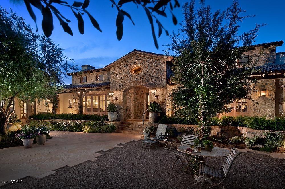 DESERT FAIRWAYS ESTATES - Residential