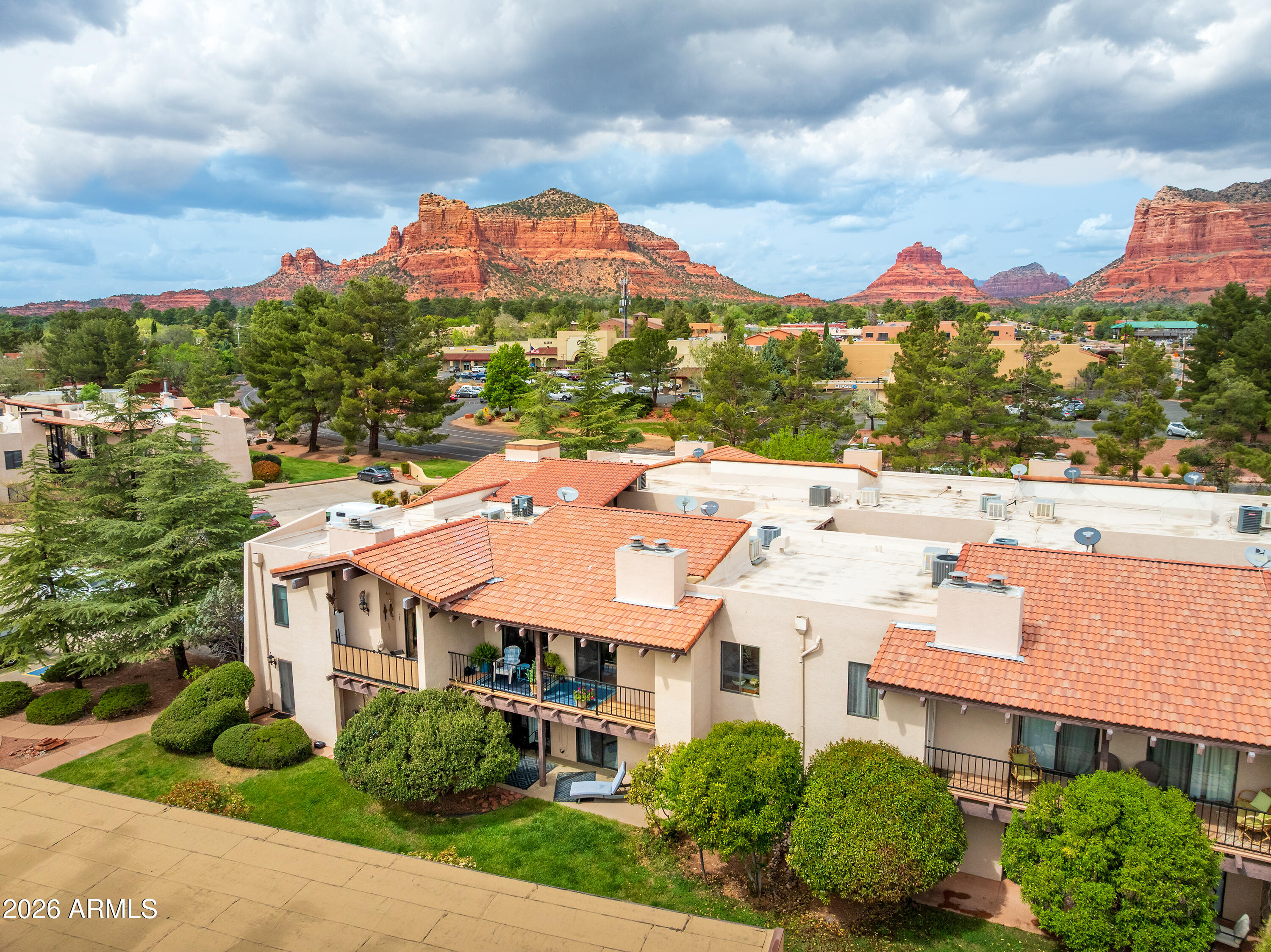 OAK CREEK ESTADOS - Residential