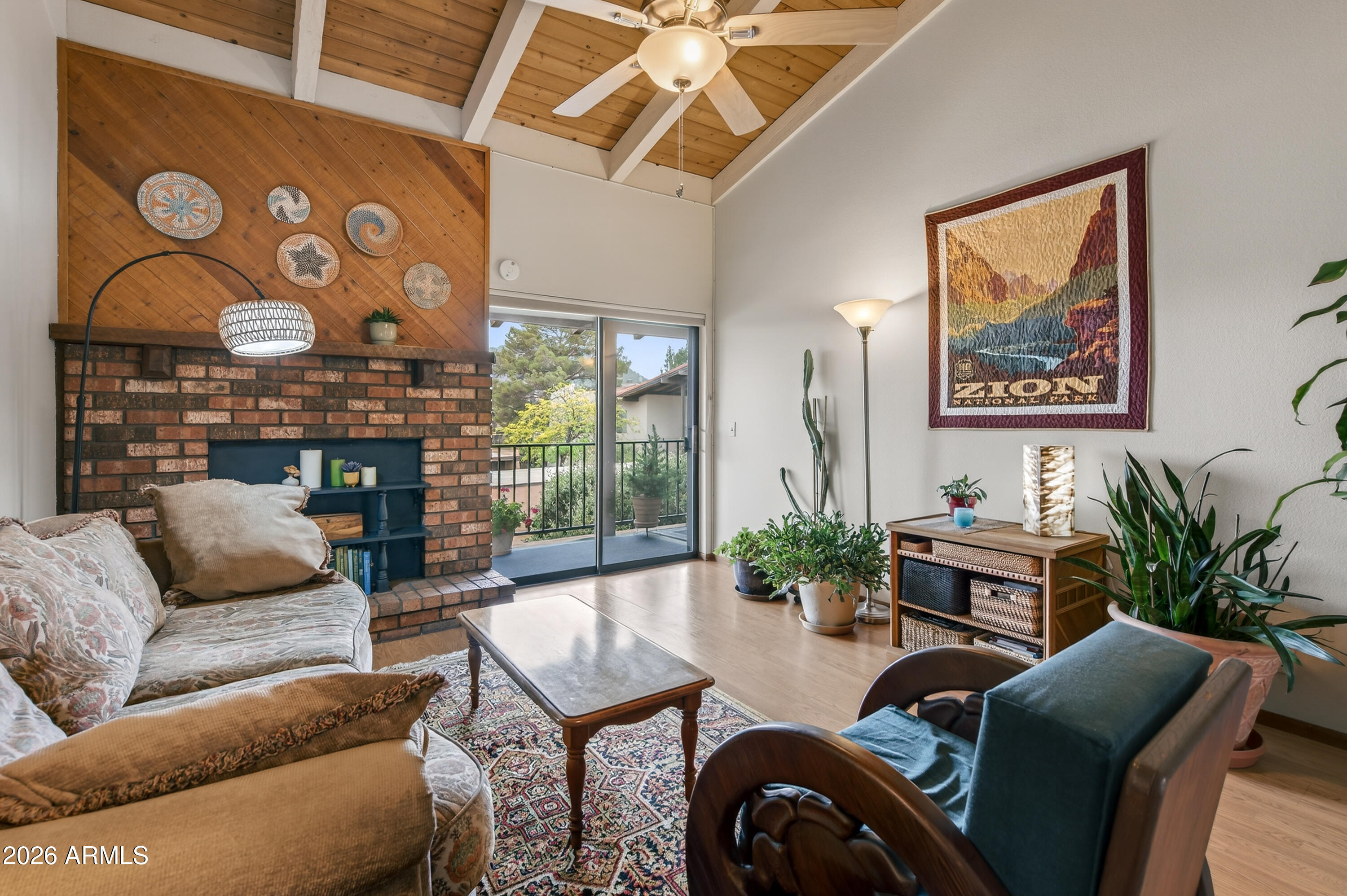 OAK CREEK ESTADOS - Residential