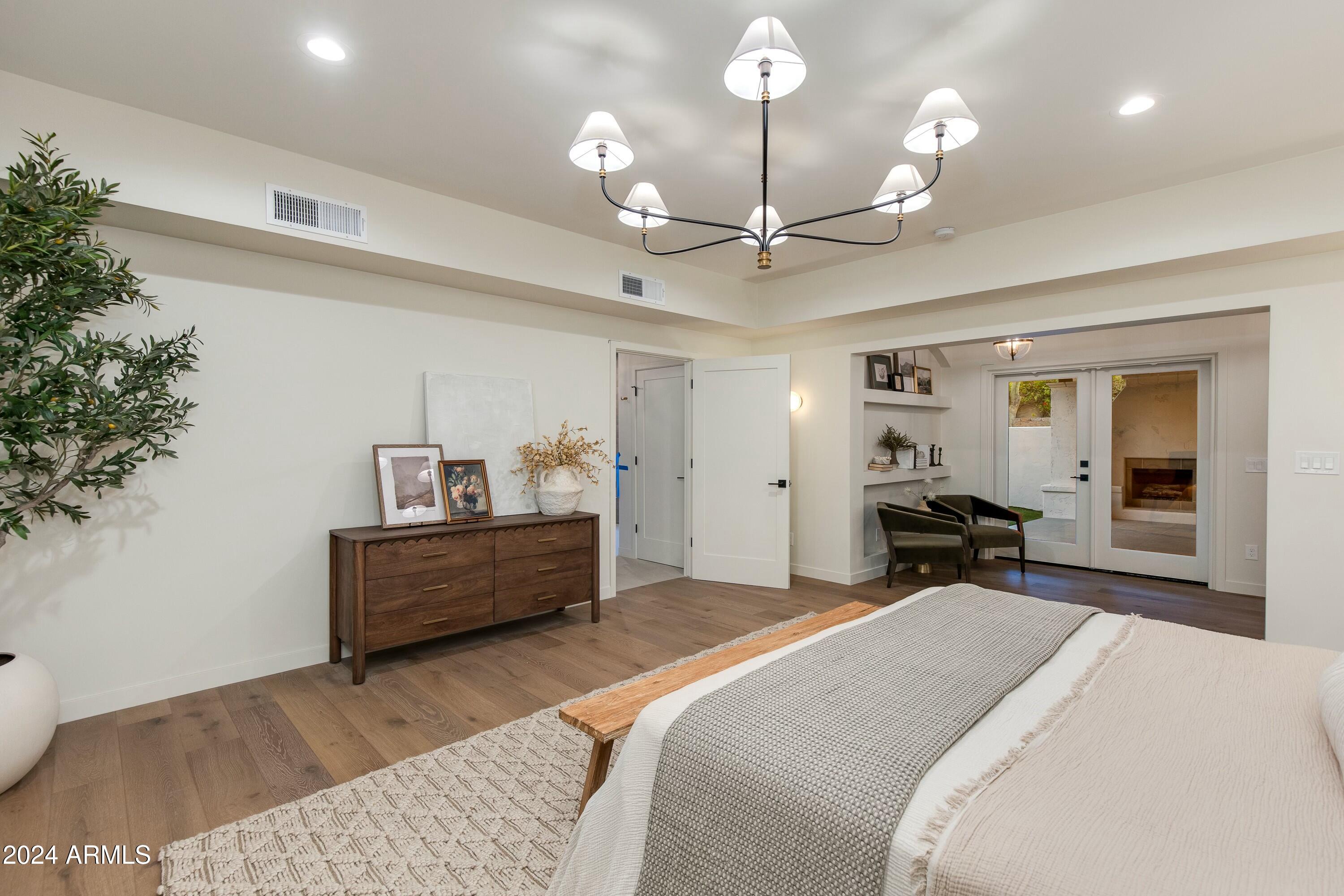 ECHO CANYON - Residential