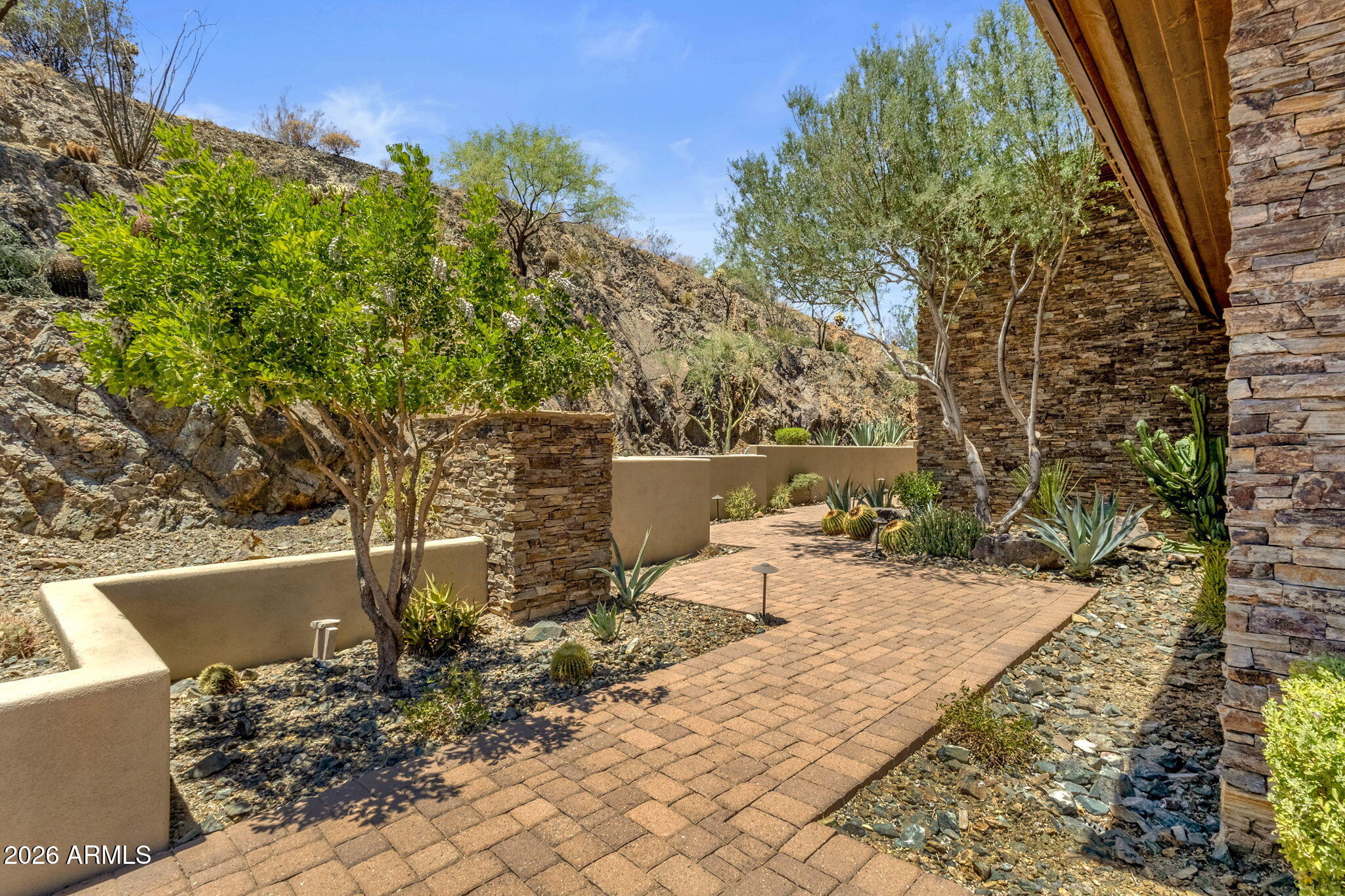 Eagles Nest - Residential