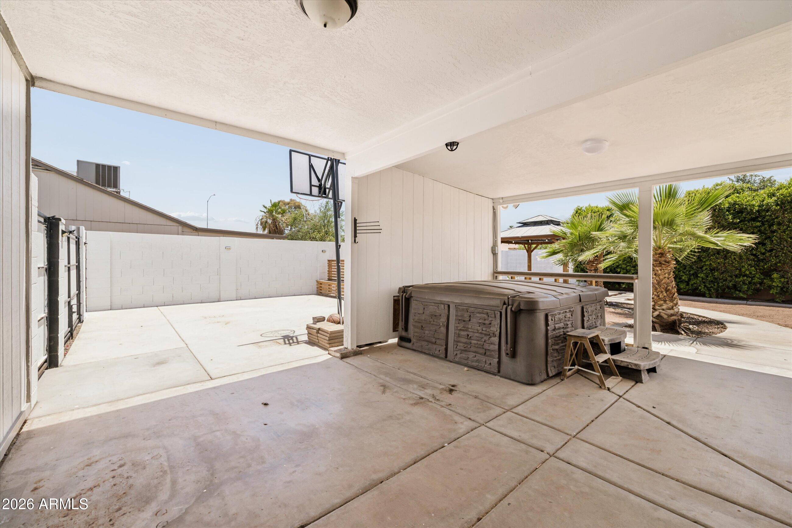 HOHOKAM VILLAGE UNIT 1-E - Residential
