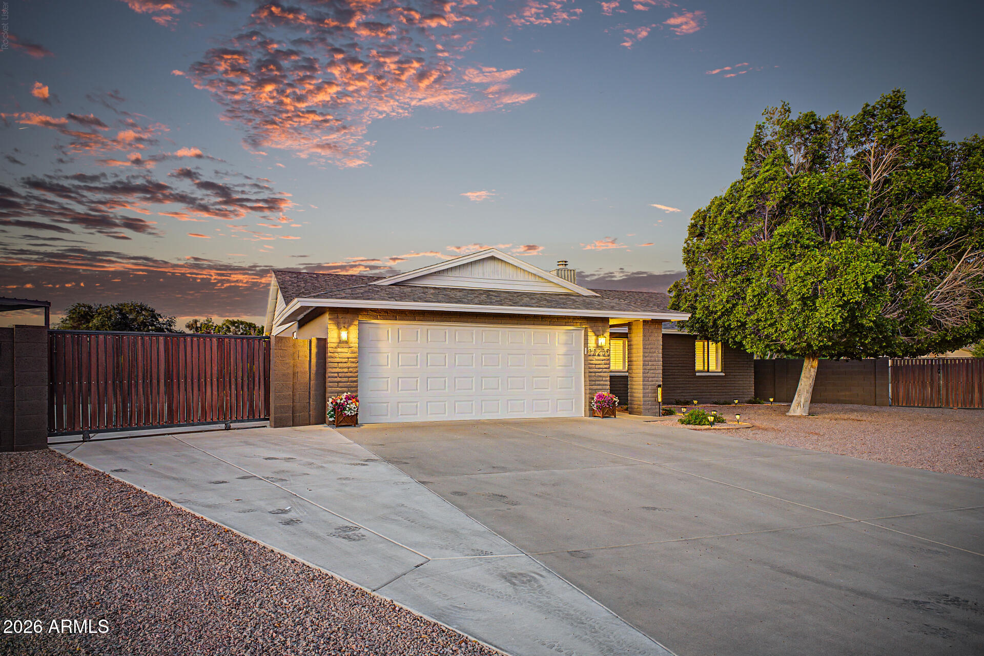 SUNRISE UNIT 4 - Residential