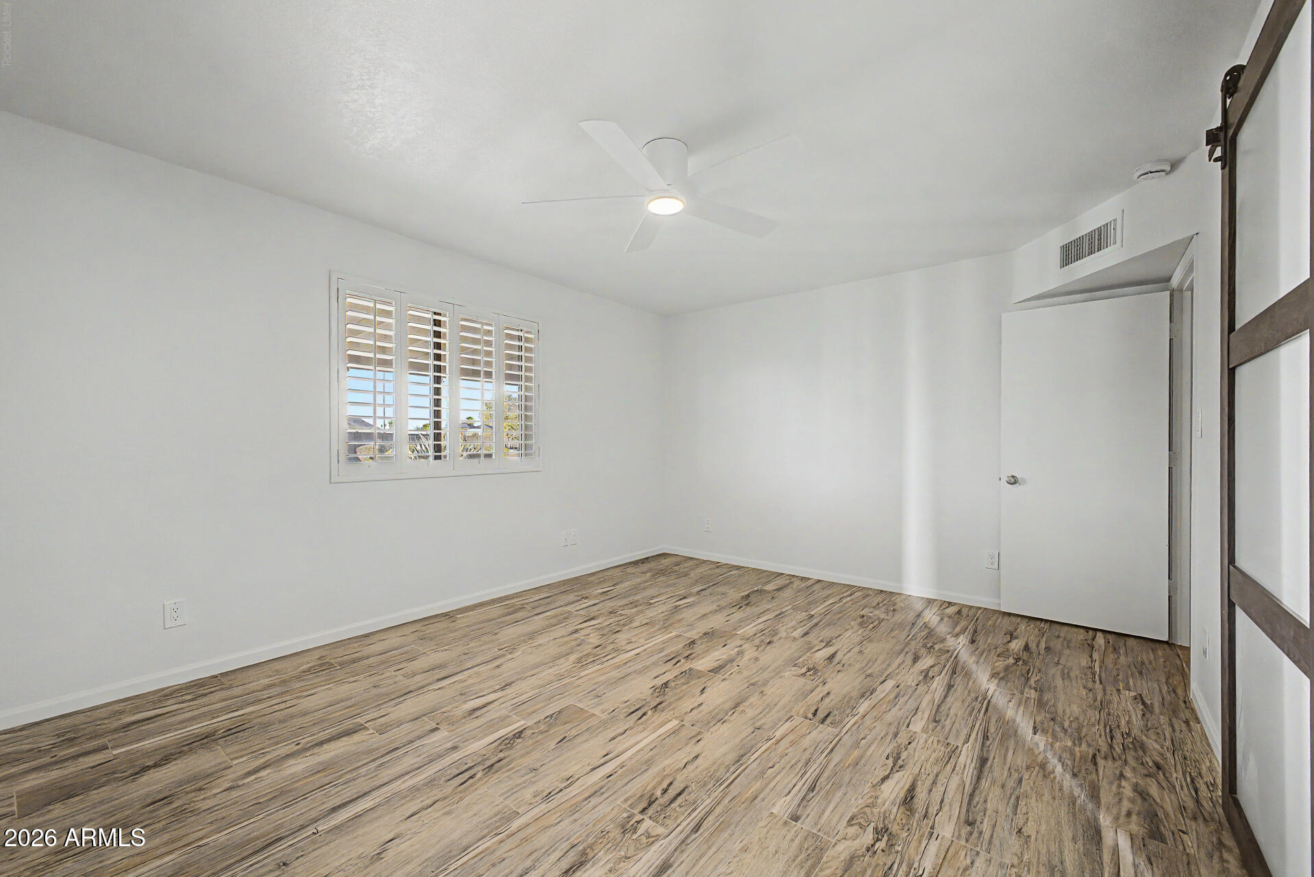SUNRISE UNIT 4 - Residential