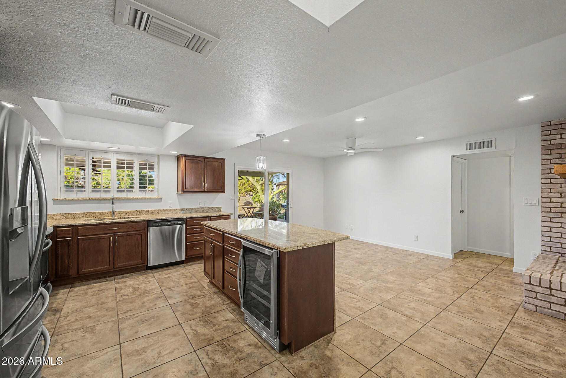 SUNRISE UNIT 4 - Residential